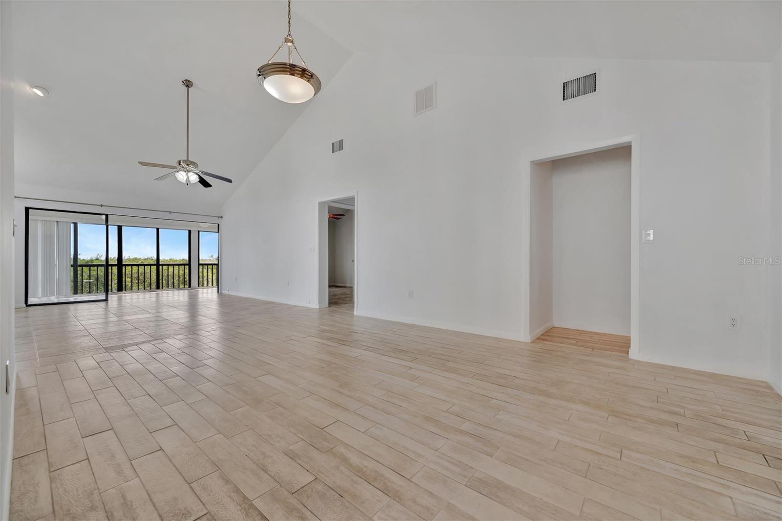 8710 54TH AVE W #8710, BRADENTON, FL — photo 8