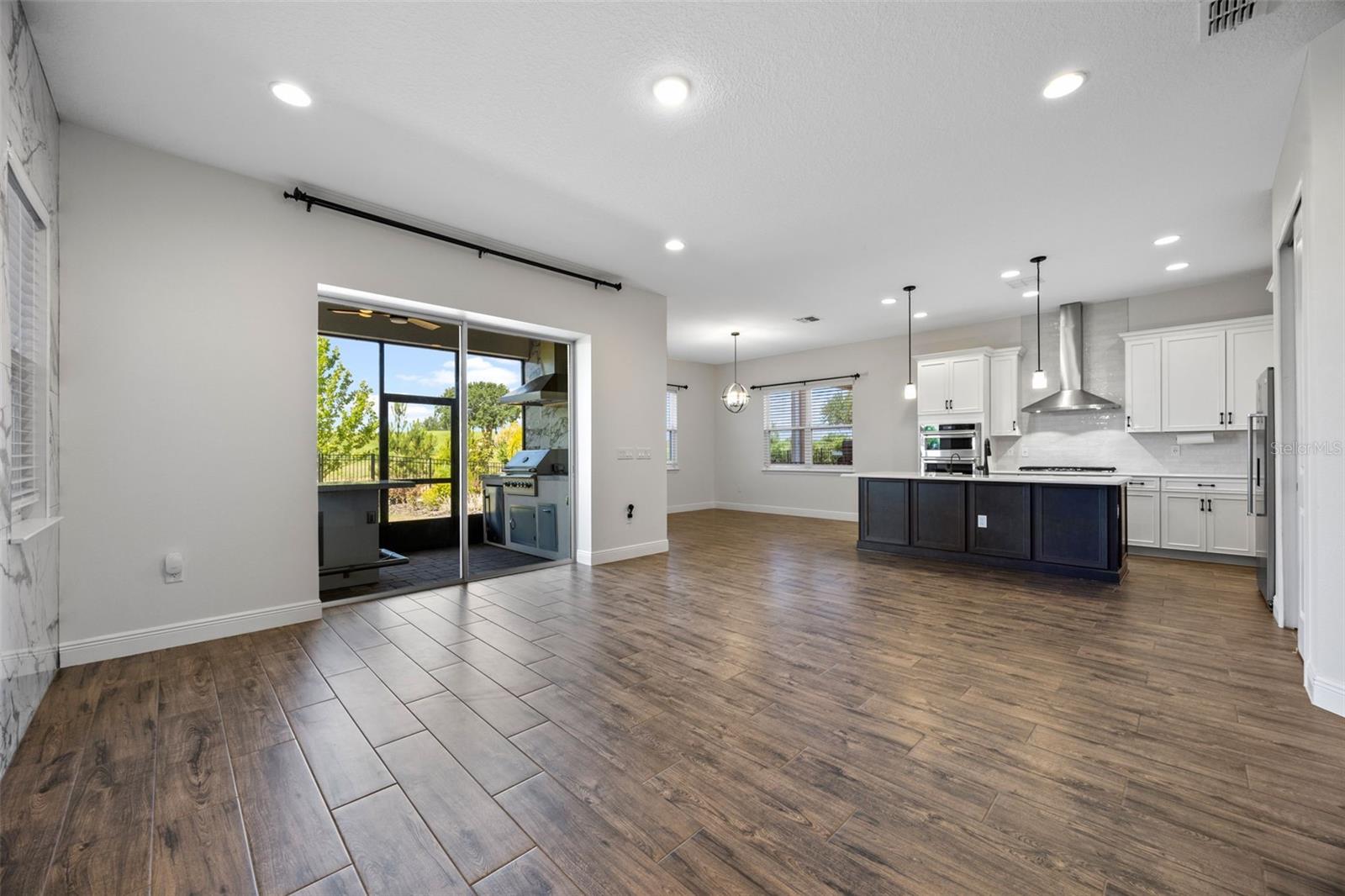 15702 VETTA DR, BELLA COLLINA, FL — photo 11