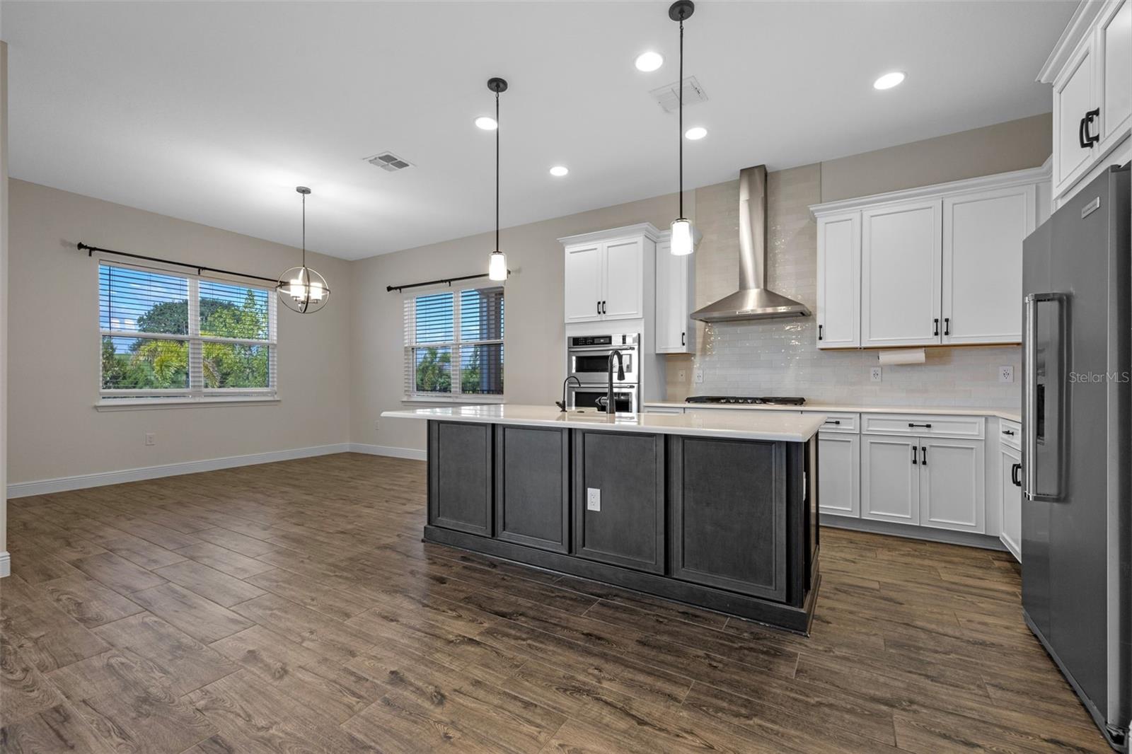 15702 VETTA DR, BELLA COLLINA, FL — photo 13