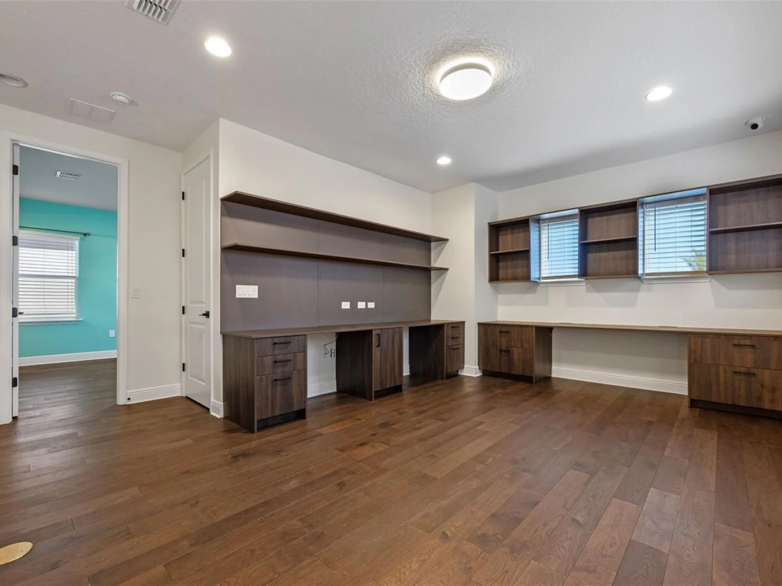 15702 VETTA DR, BELLA COLLINA, FL — photo 54
