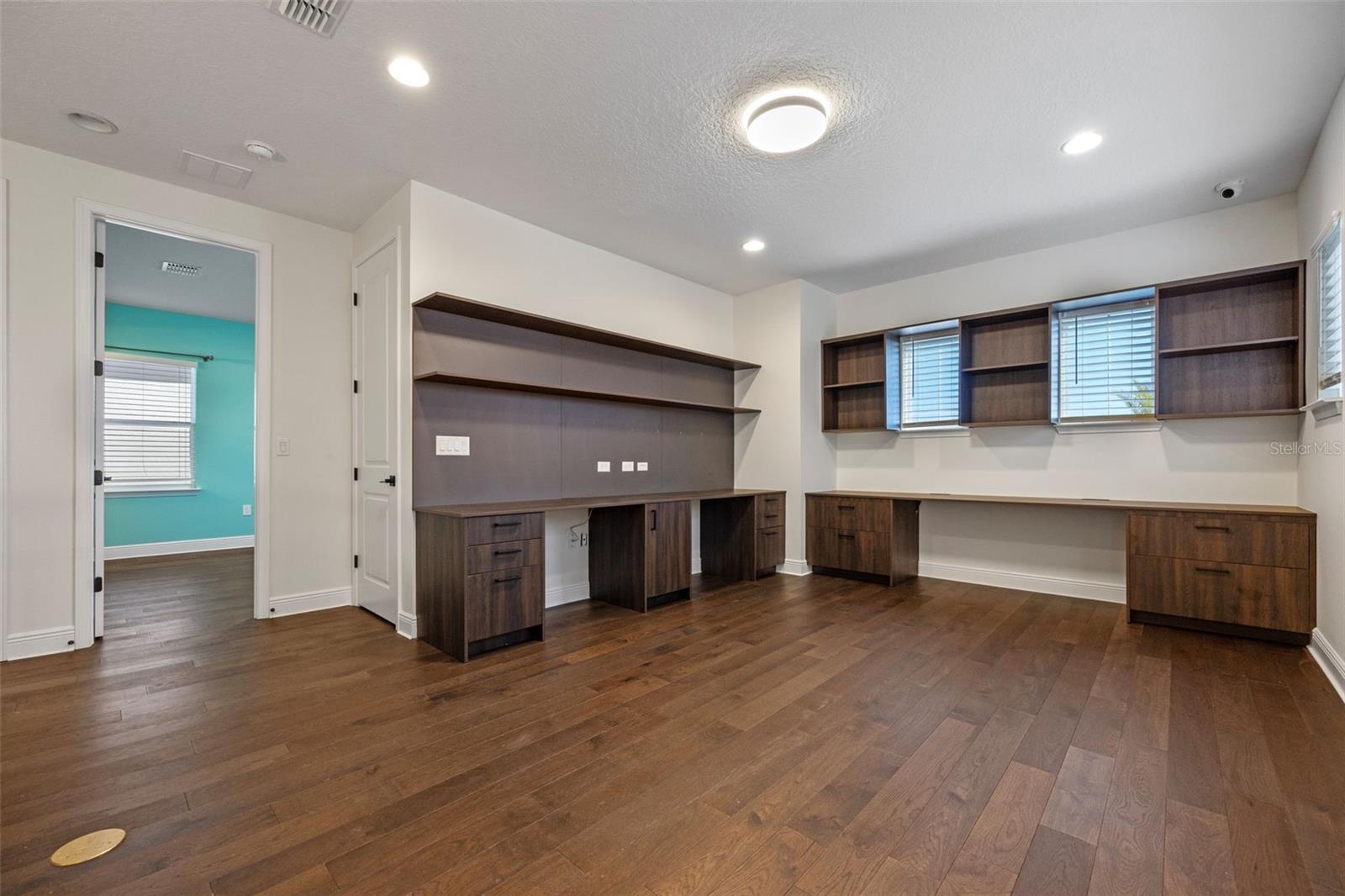15702 VETTA DR, BELLA COLLINA, FL — photo 53