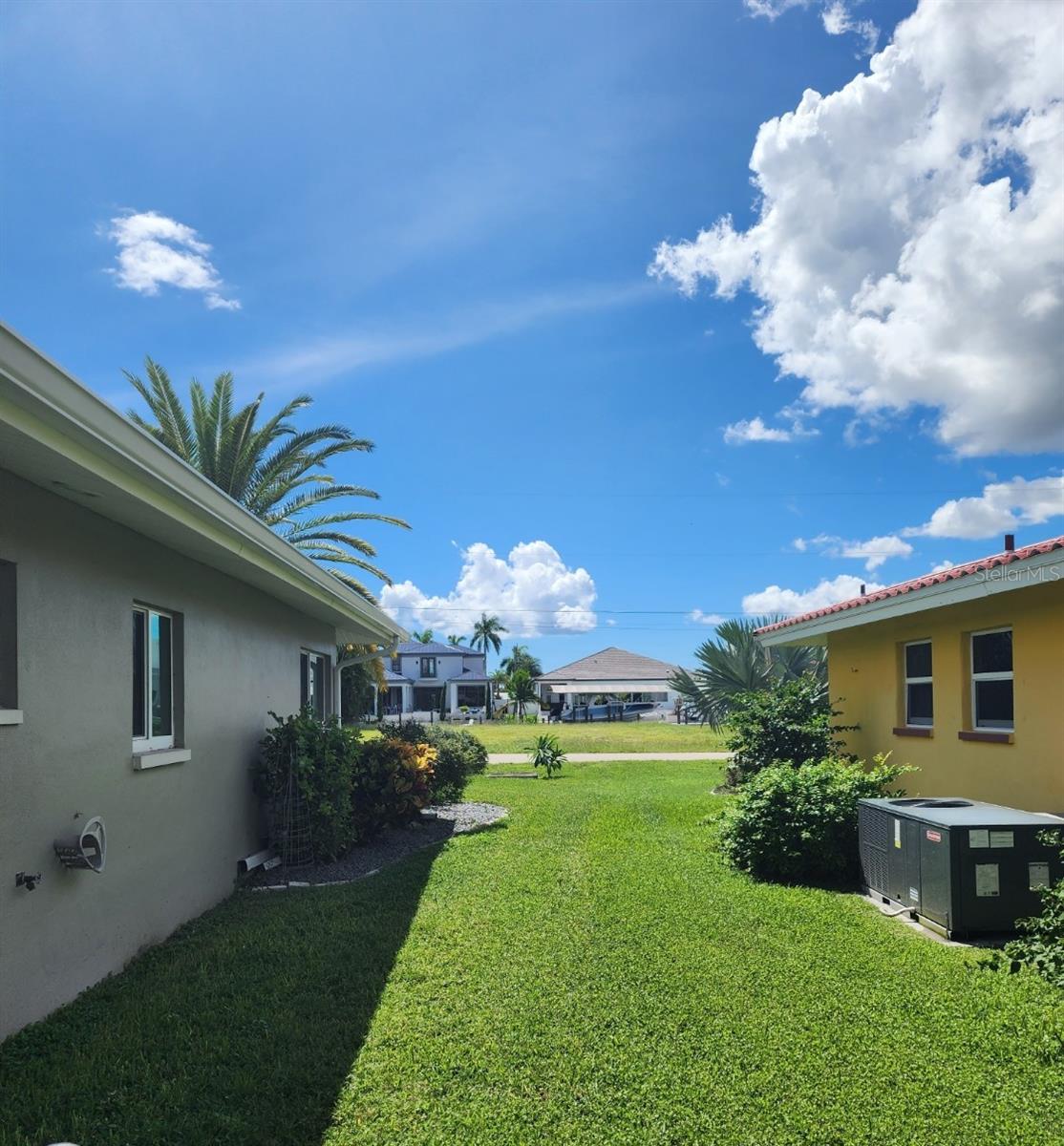 5325 COCOA CT, CAPE CORAL, FL — photo 14