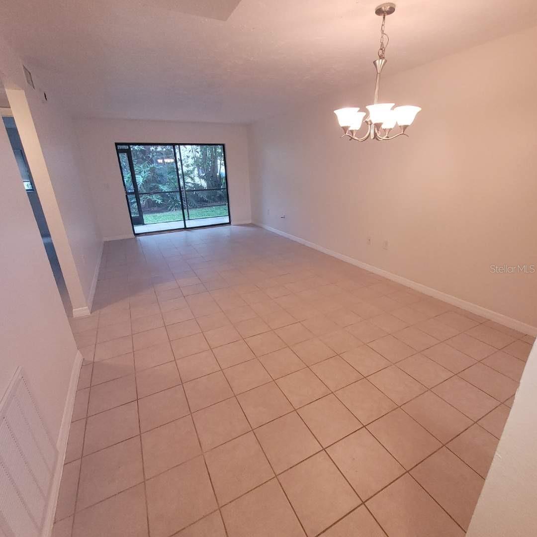7273 CLOISTER DR #121, SARASOTA, FL — photo 4