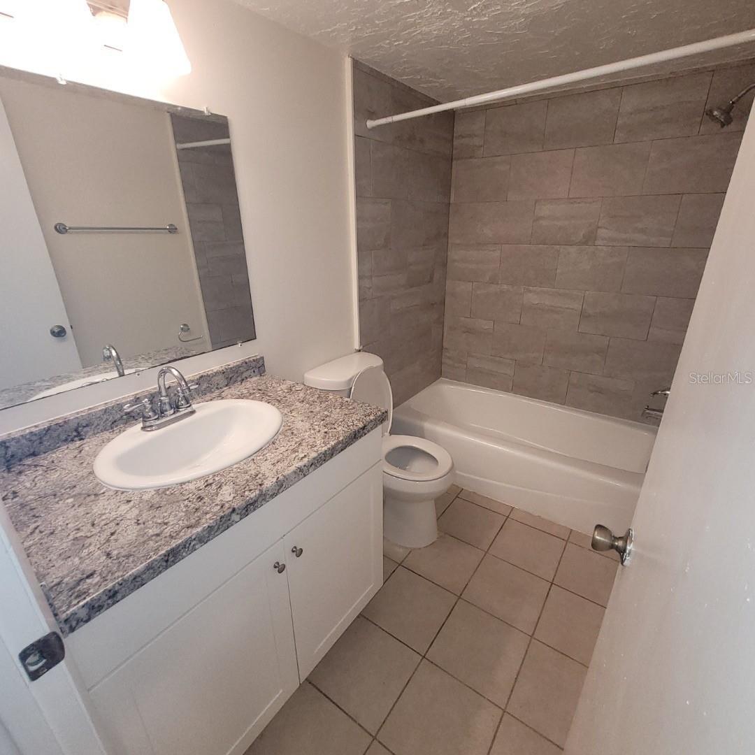 7273 CLOISTER DR #121, SARASOTA, FL — photo 9