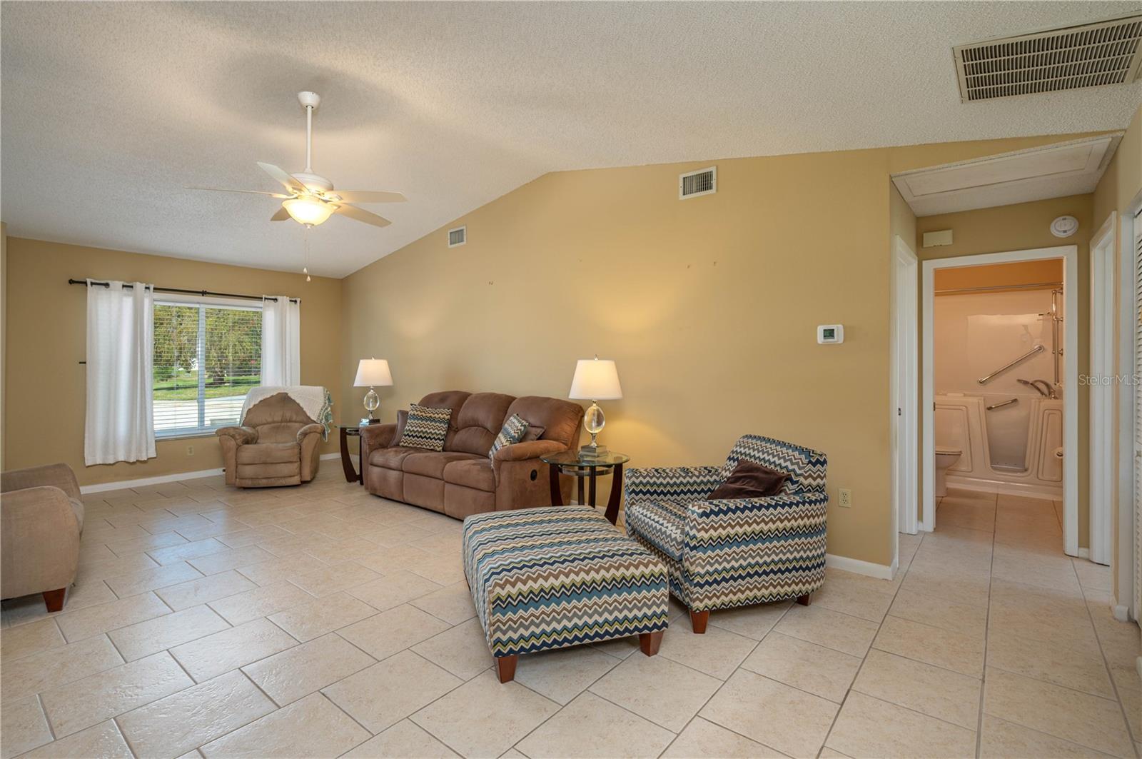 3245 PRAIRIE DUNES CIR E, LAKELAND, FL — photo 21