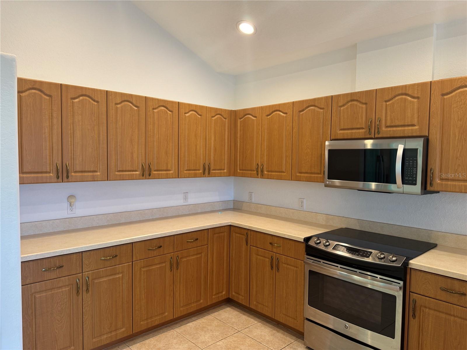169 BOUNDARY BLVD #169P, ROTONDA WEST, FL — photo 5