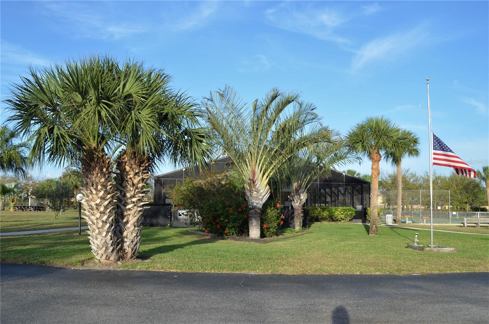 4056 OAKVIEW DR #E10, PORT CHARLOTTE, FL — photo 21