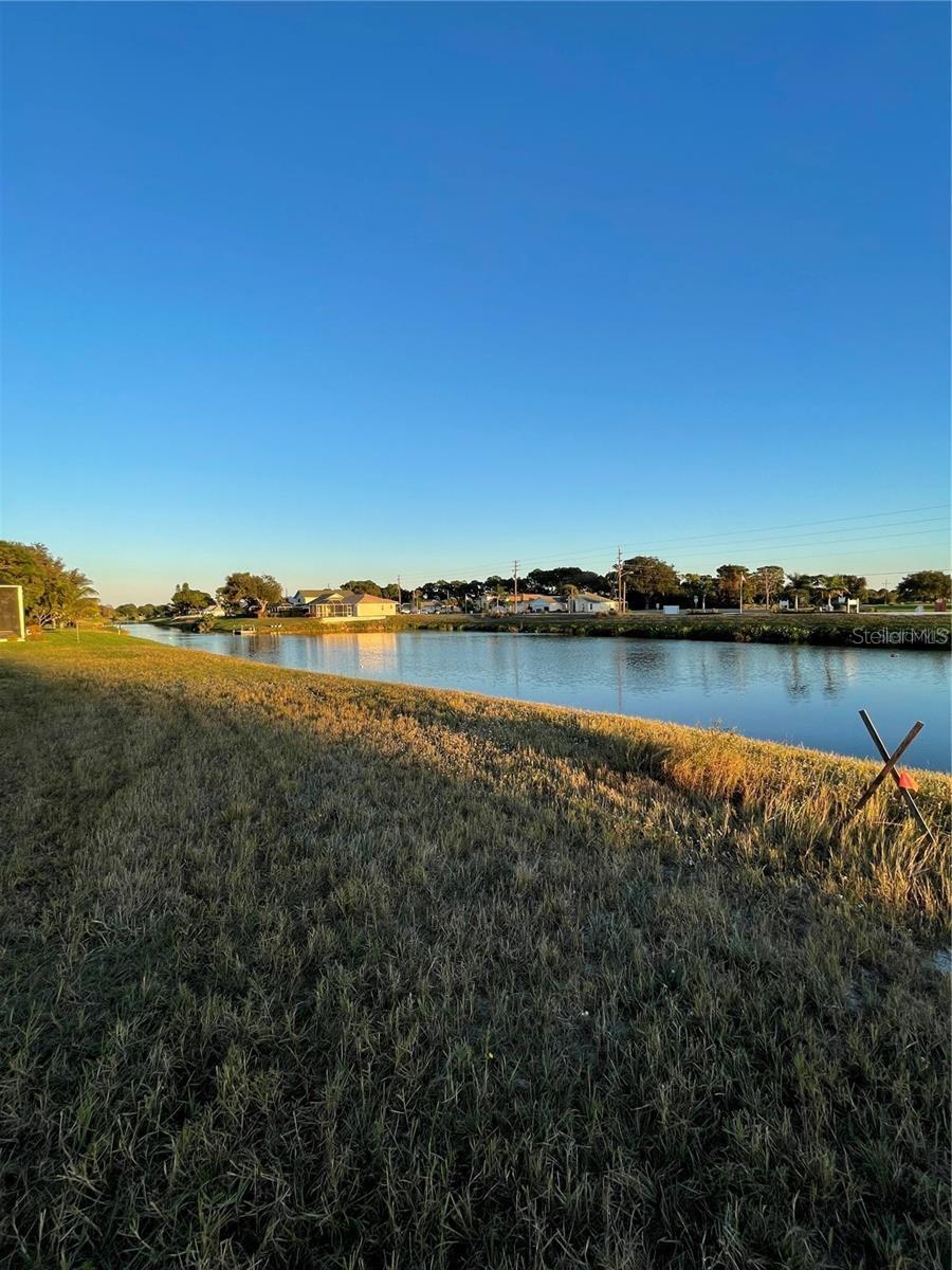 470 & 472 BOUNDARY BLVD, ROTONDA WEST, FL — photo 3