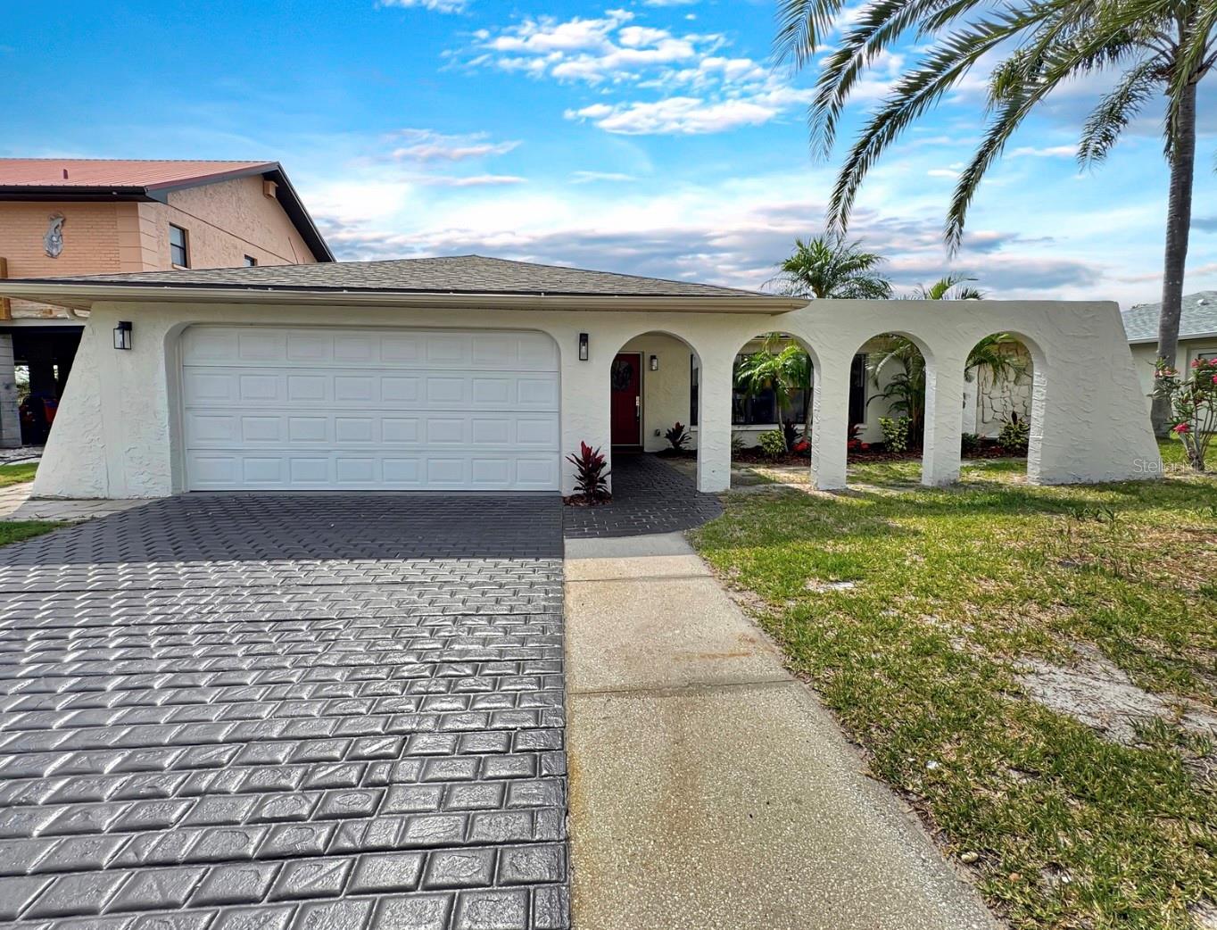 9907 ISLAND HARBOR DR, PORT RICHEY, FL — photo 2