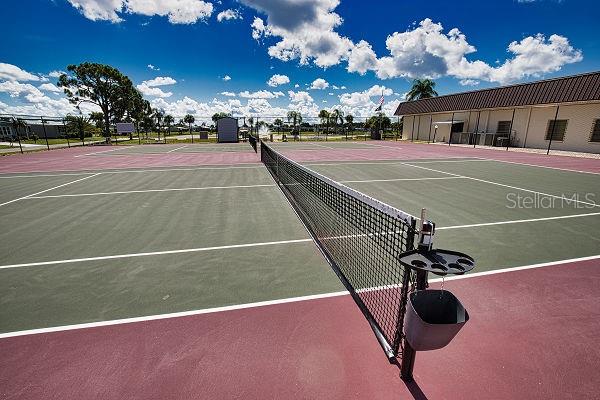 707 DEL LUNA DR, NORTH PORT, FL — photo 29