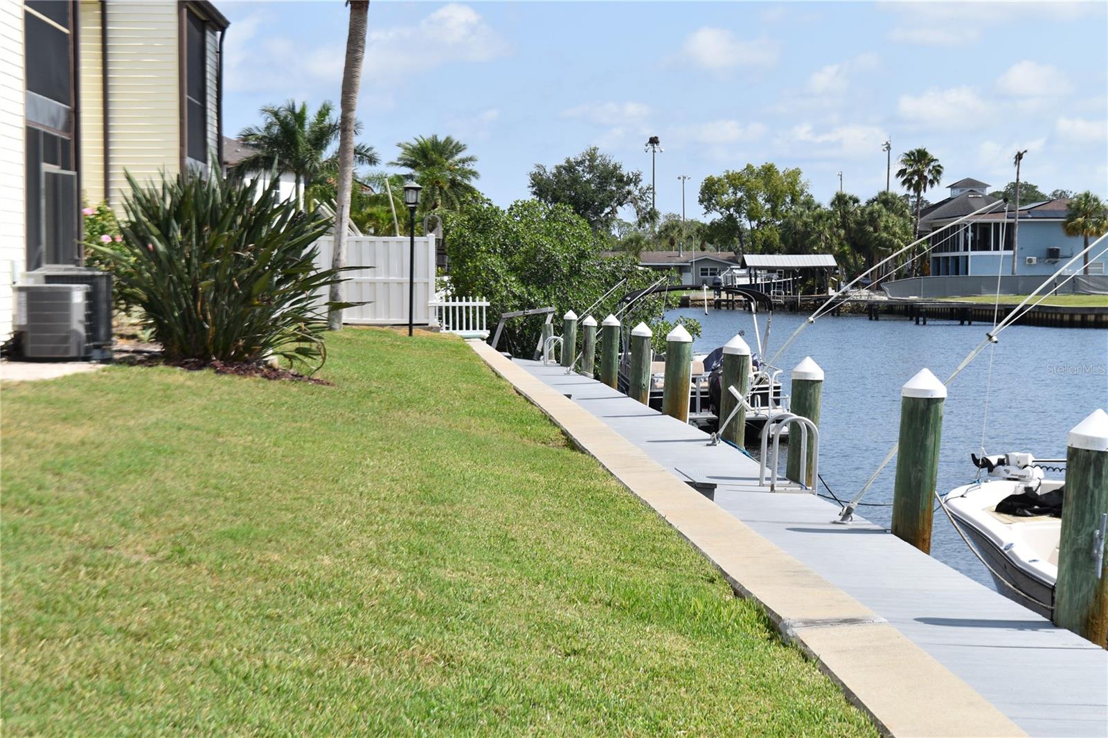420 MOORINGS COVE DR #420, TARPON SPRINGS, FL — photo 40