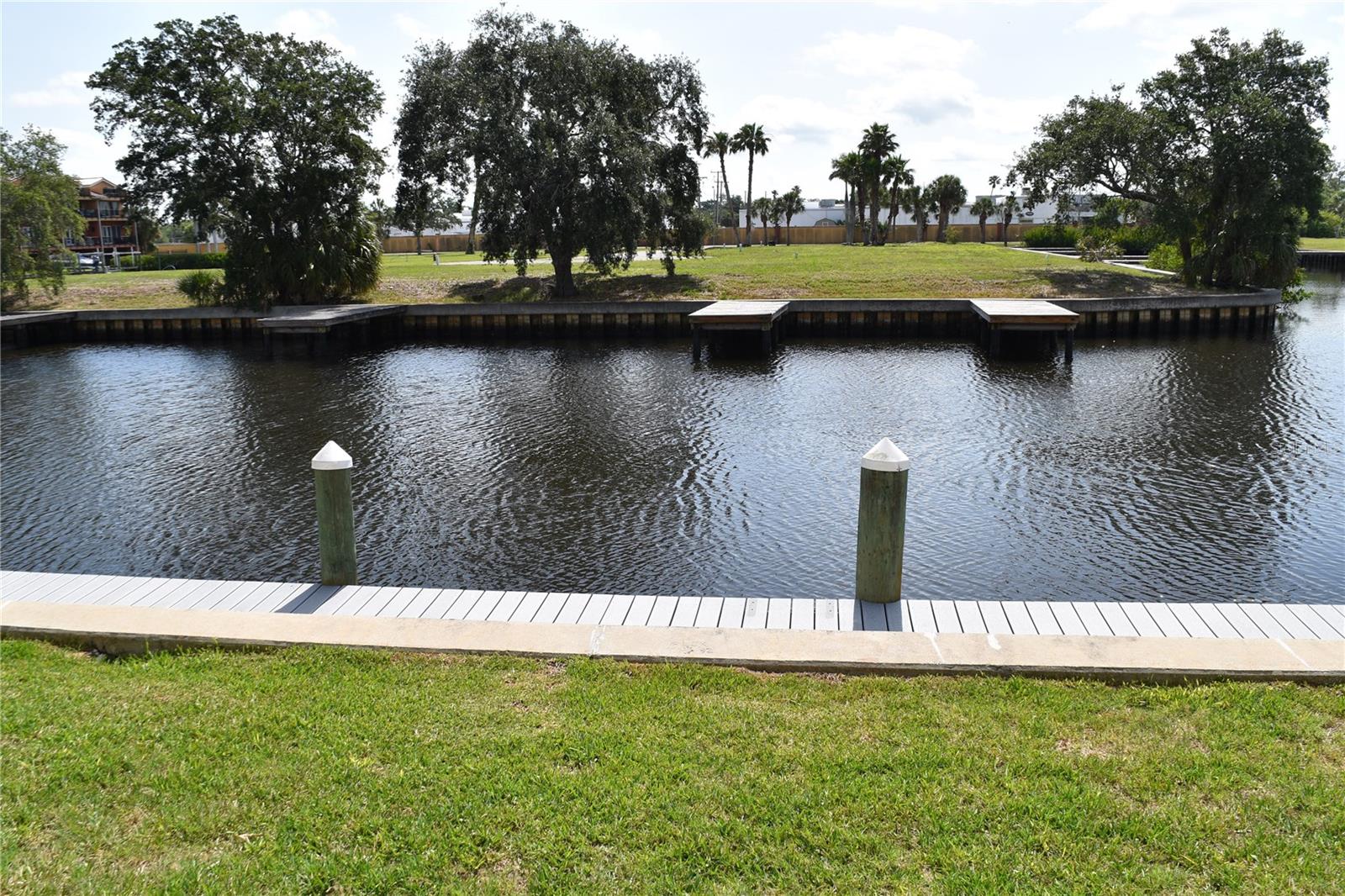 420 MOORINGS COVE DR #420, TARPON SPRINGS, FL — photo 45