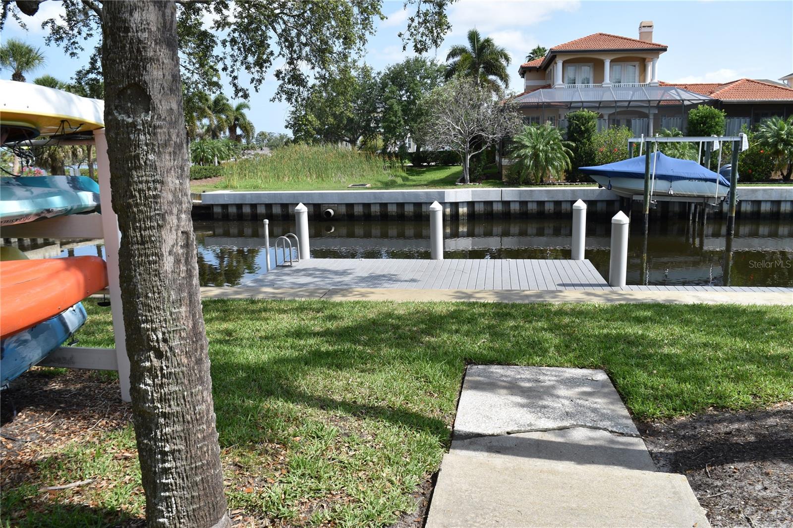 420 MOORINGS COVE DR #420, TARPON SPRINGS, FL — photo 58