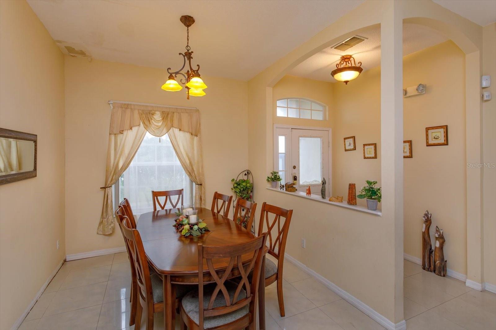 244 BALLYSHANNON DR, DAVENPORT, FL — photo 3