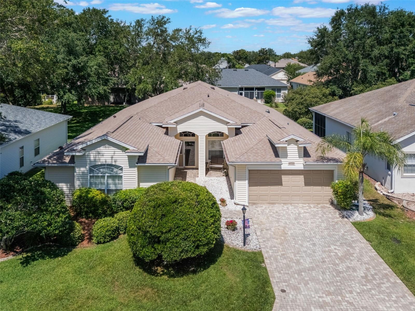 25243 RIVER CREST DR, LEESBURG, FL