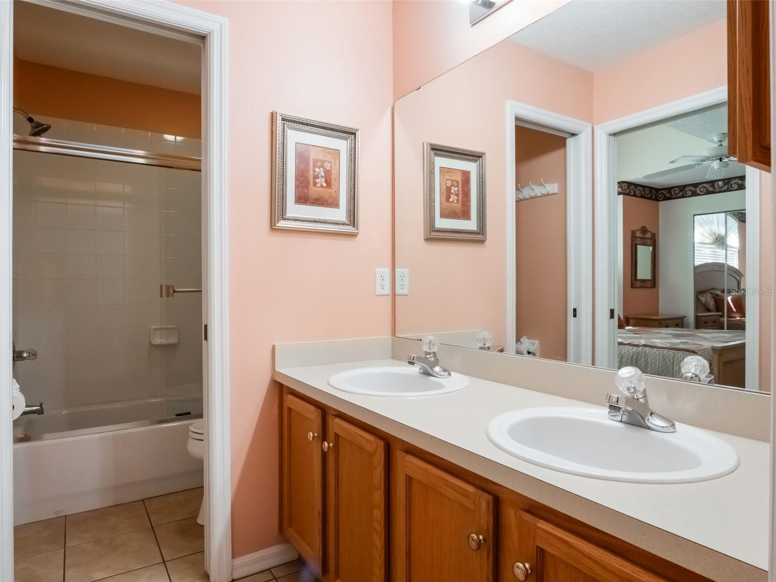 25243 RIVER CREST DR, LEESBURG, FL — photo 15