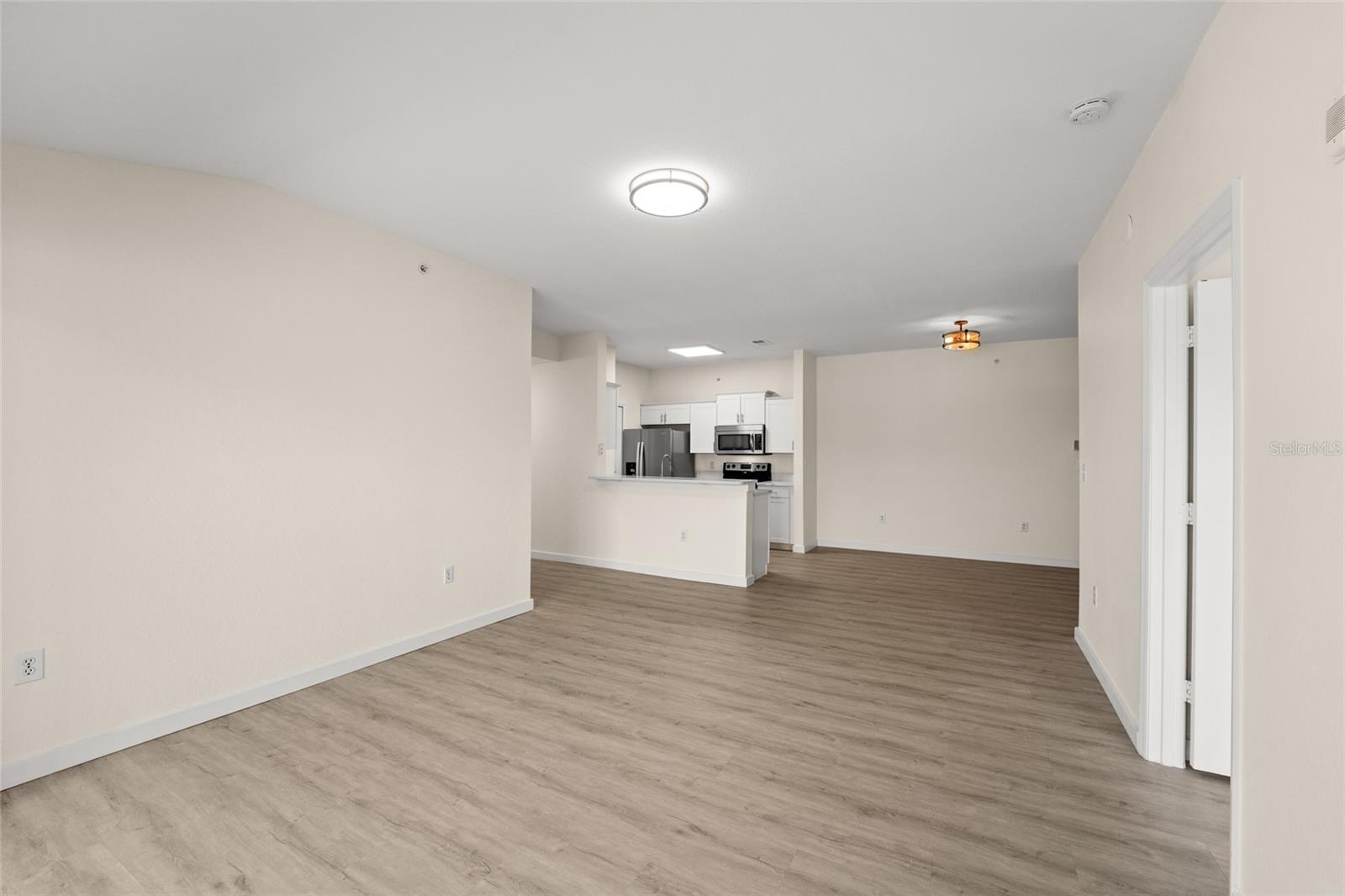 5447 VINELAND RD #1308, ORLANDO, FL — photo 13