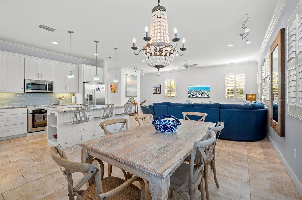 704 GLADIOLUS ST, ANNA MARIA, FL — photo 8