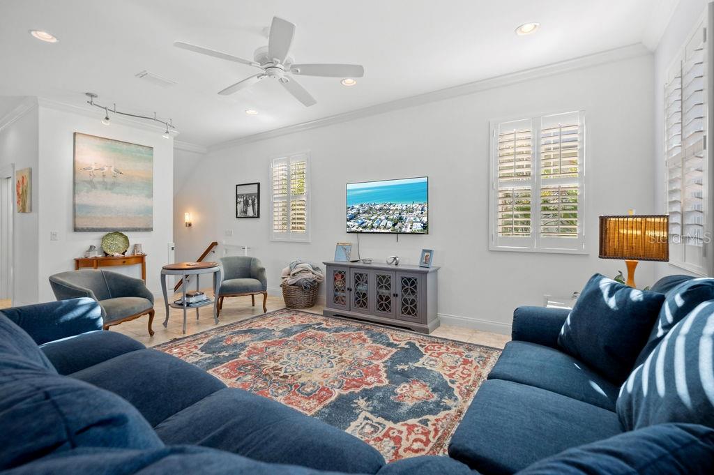 704 GLADIOLUS ST, ANNA MARIA, FL — photo 15