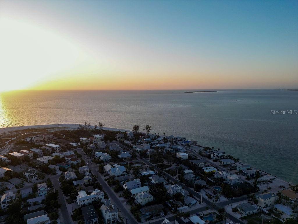 704 GLADIOLUS ST, ANNA MARIA, FL — photo 63