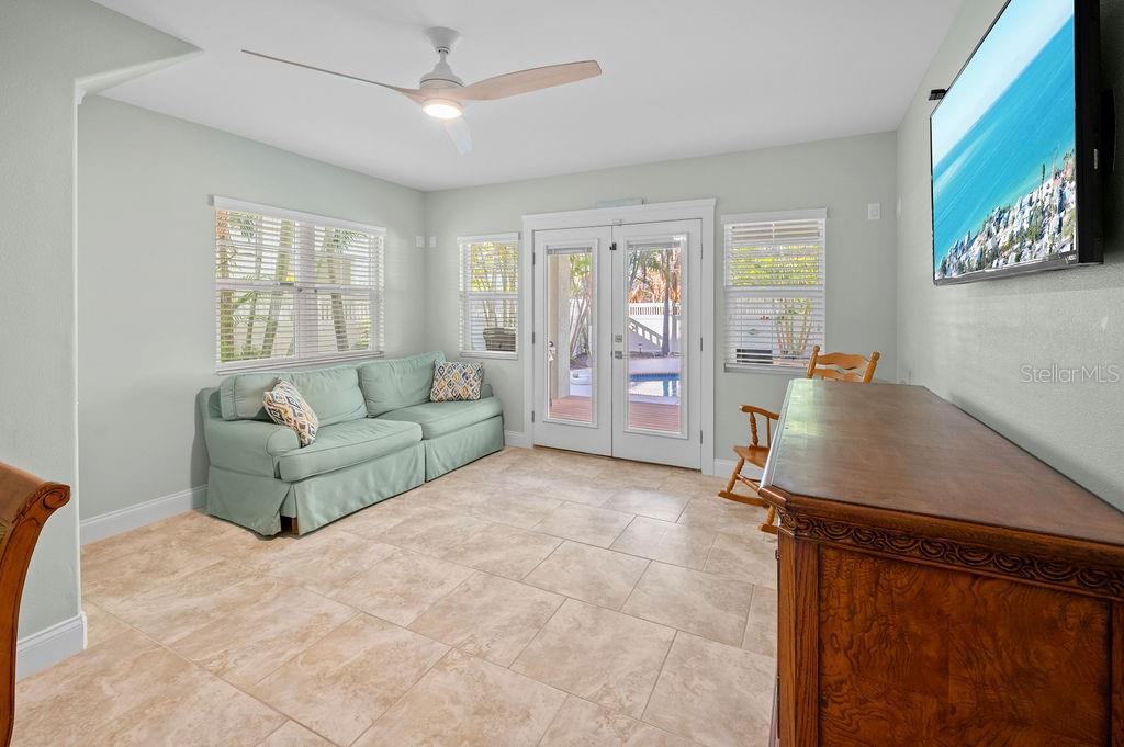 704 GLADIOLUS ST, ANNA MARIA, FL — photo 44