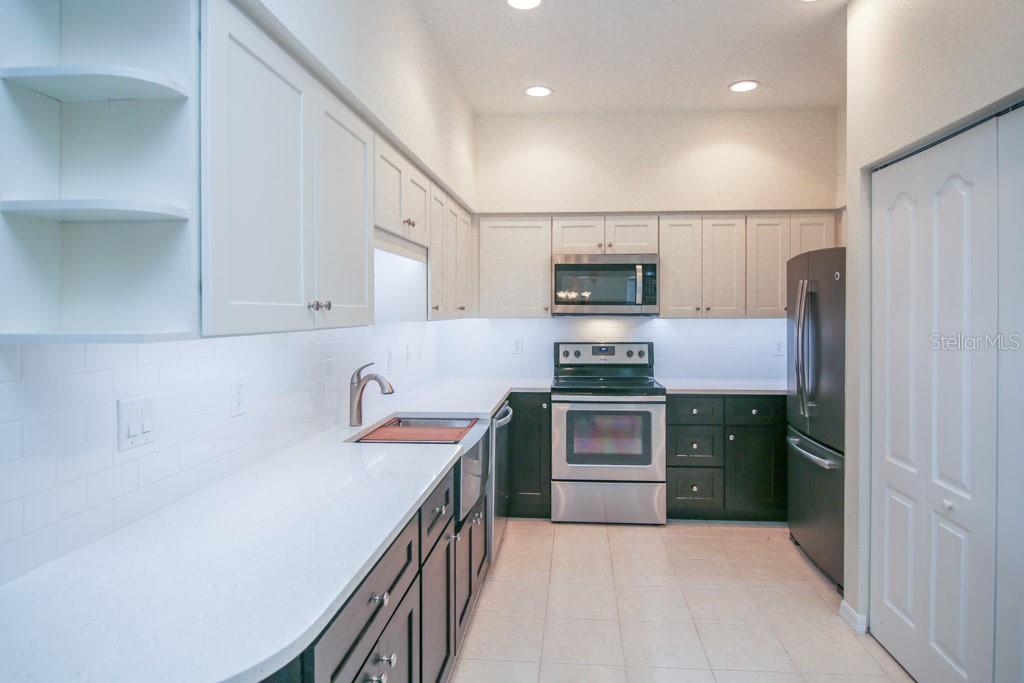 6448 7TH AVENUE CIR W, BRADENTON, FL — photo 24