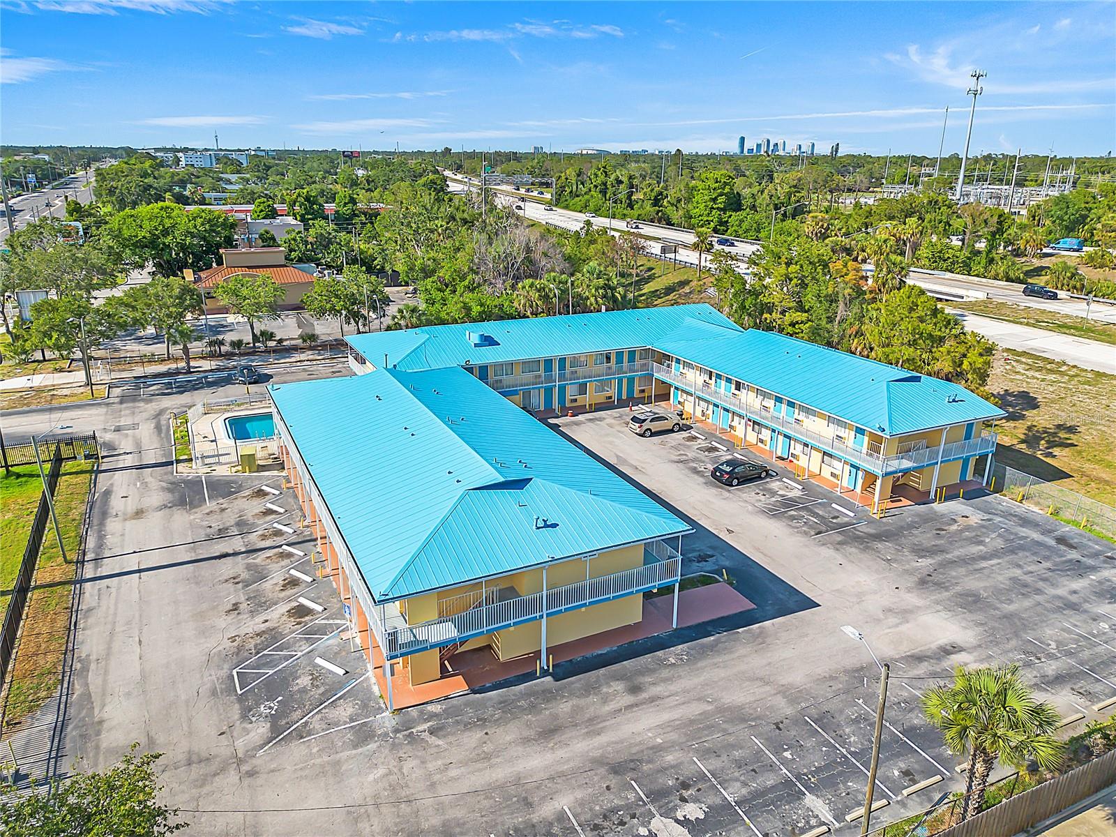 4600 34TH ST S, ST PETERSBURG, FL — photo 21