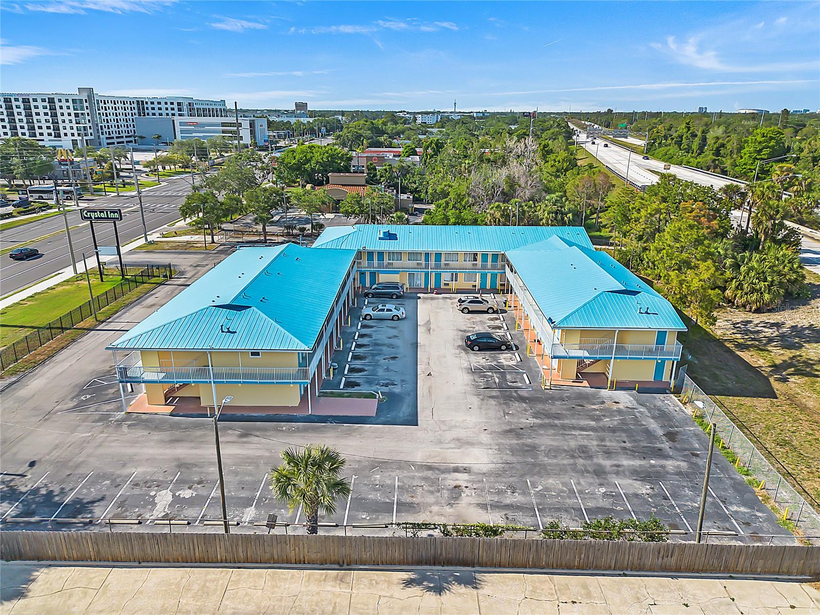 4600 34TH ST S, ST PETERSBURG, FL — photo 22