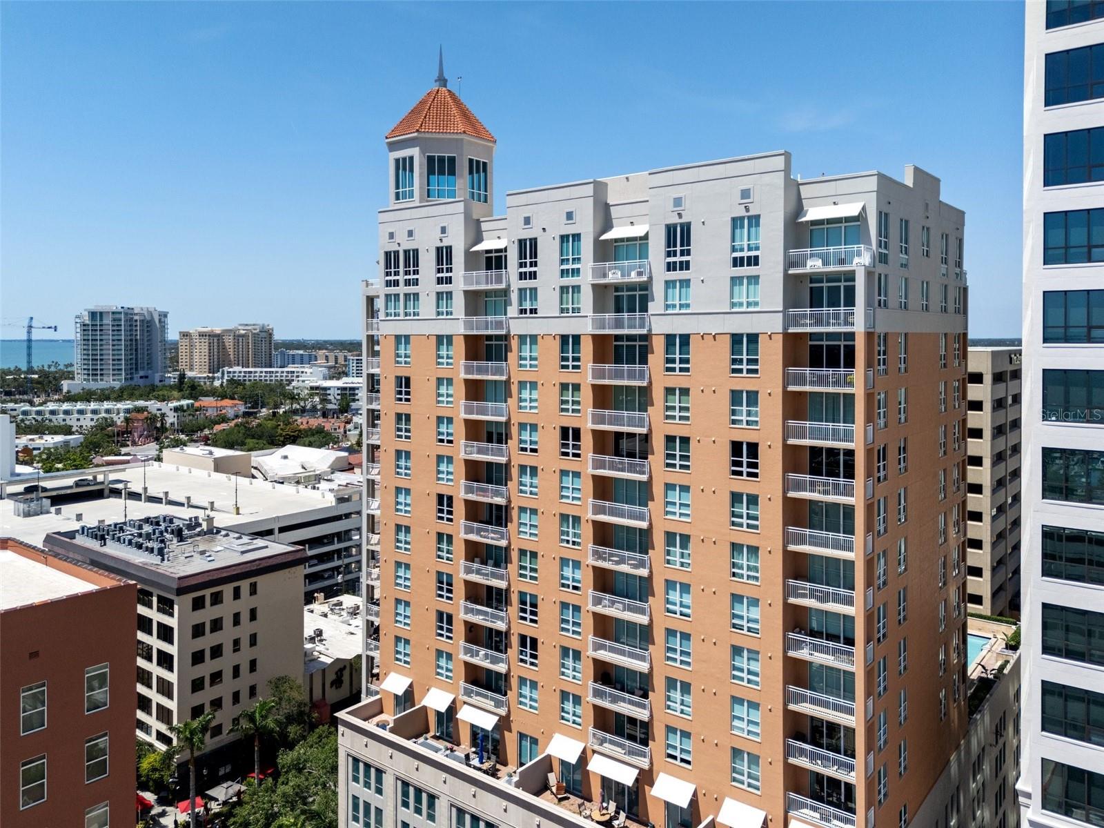 1350 MAIN ST #1703, SARASOTA, FL — photo 2