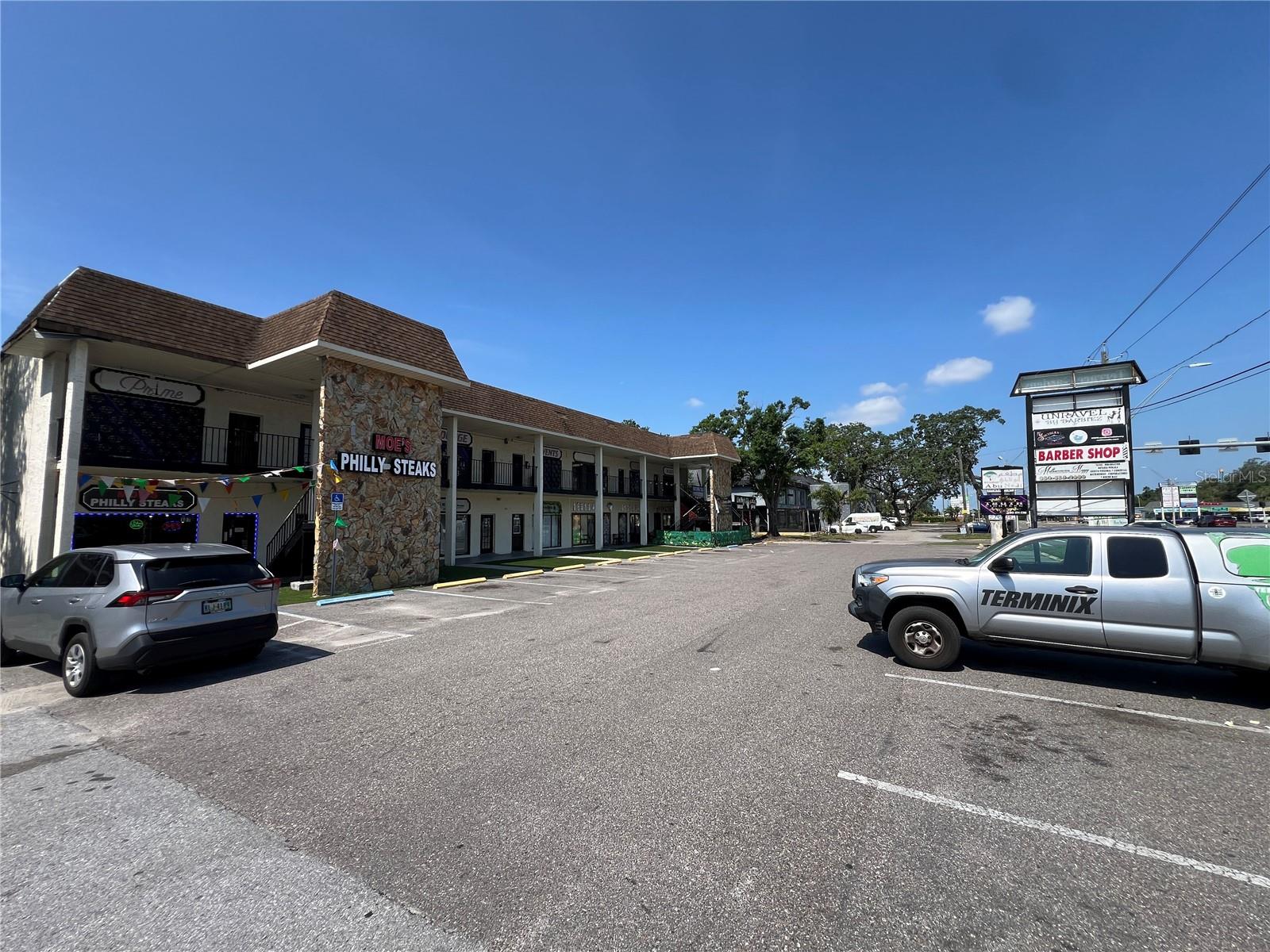4819 E BUSCH BLVD, TAMPA, FL — photo 2