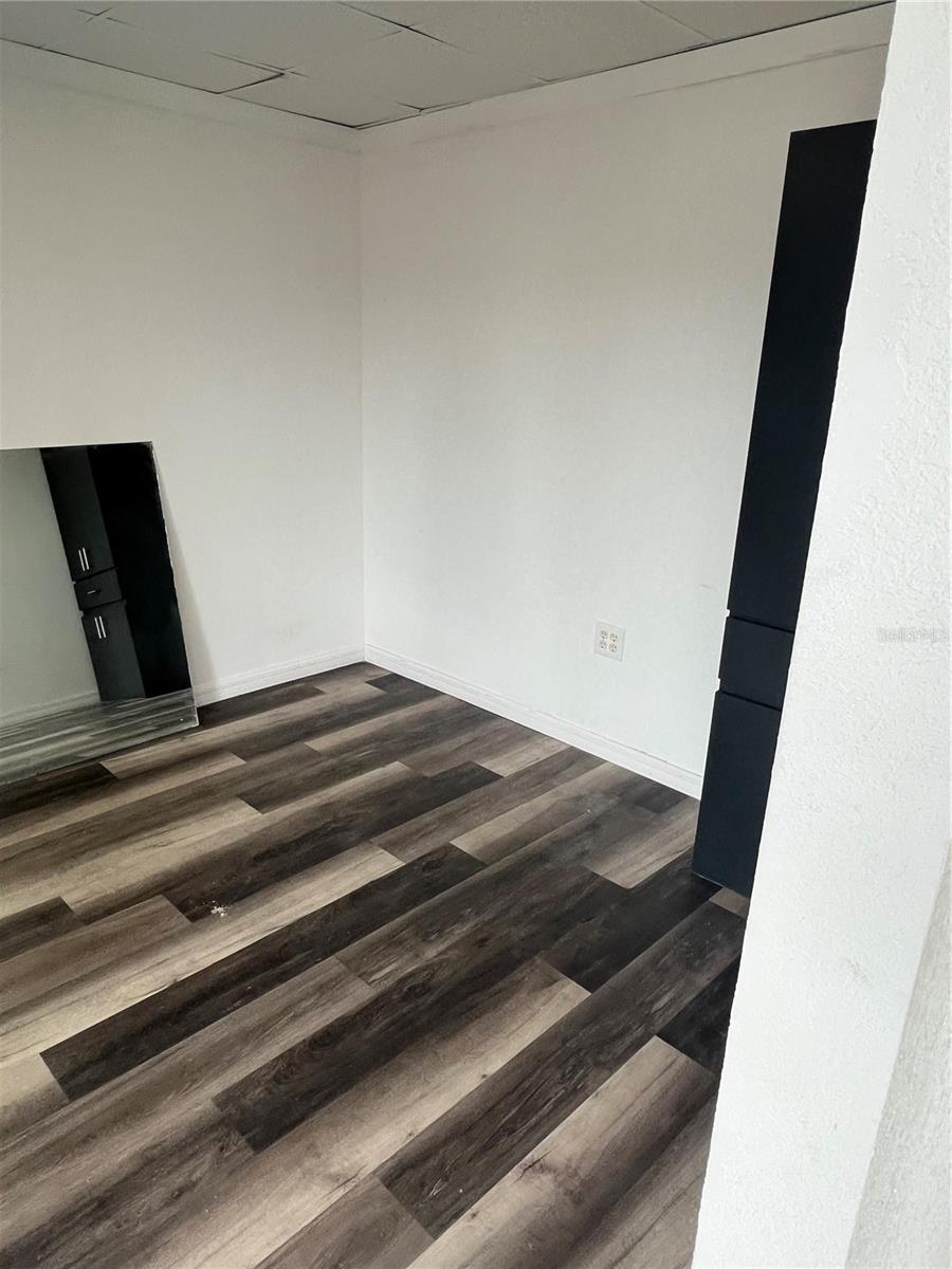 4819 E BUSCH BLVD, TAMPA, FL — photo 22