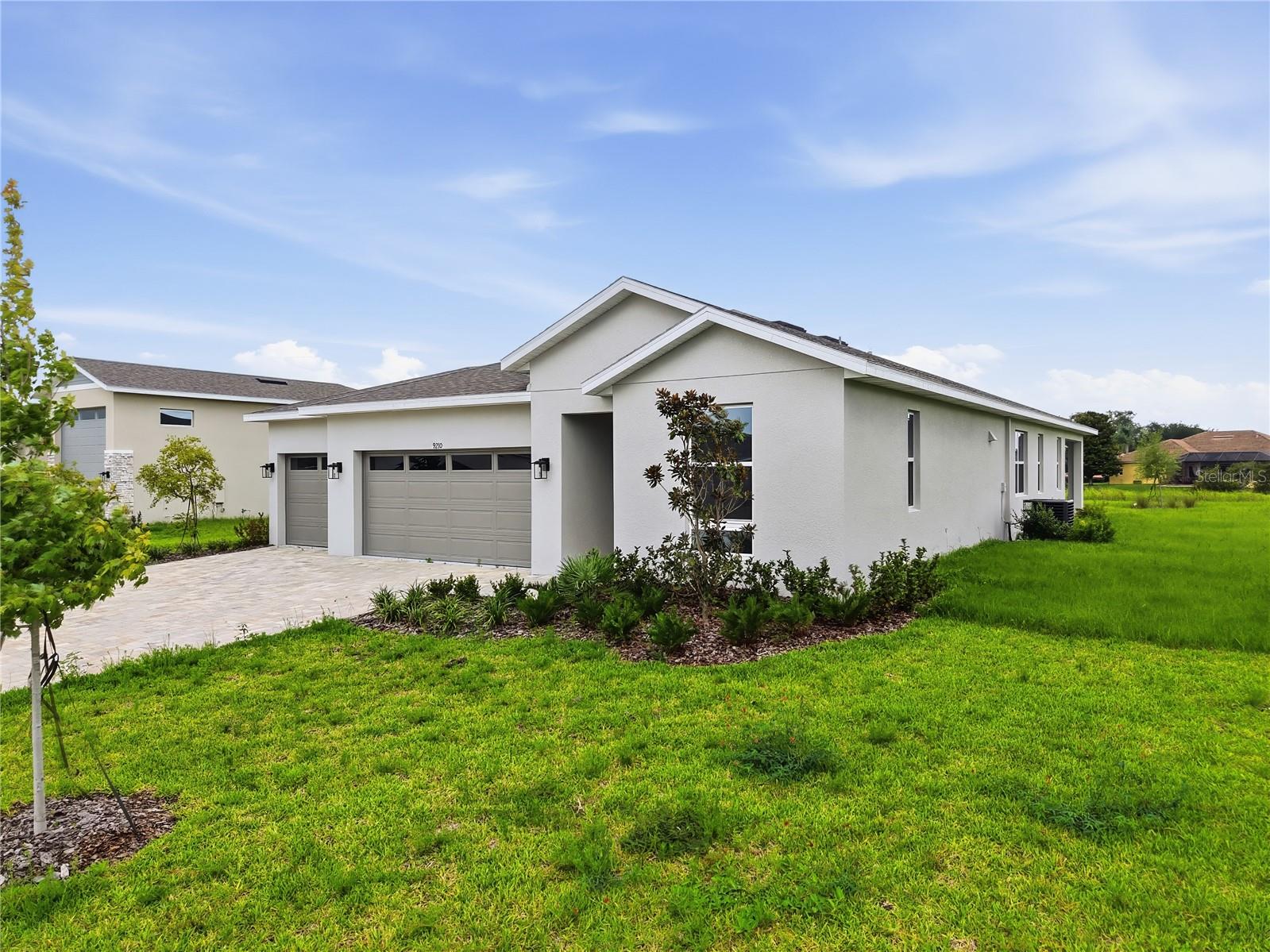 9210 PLAYERS DR, WEEKI WACHEE, FL — photo 3