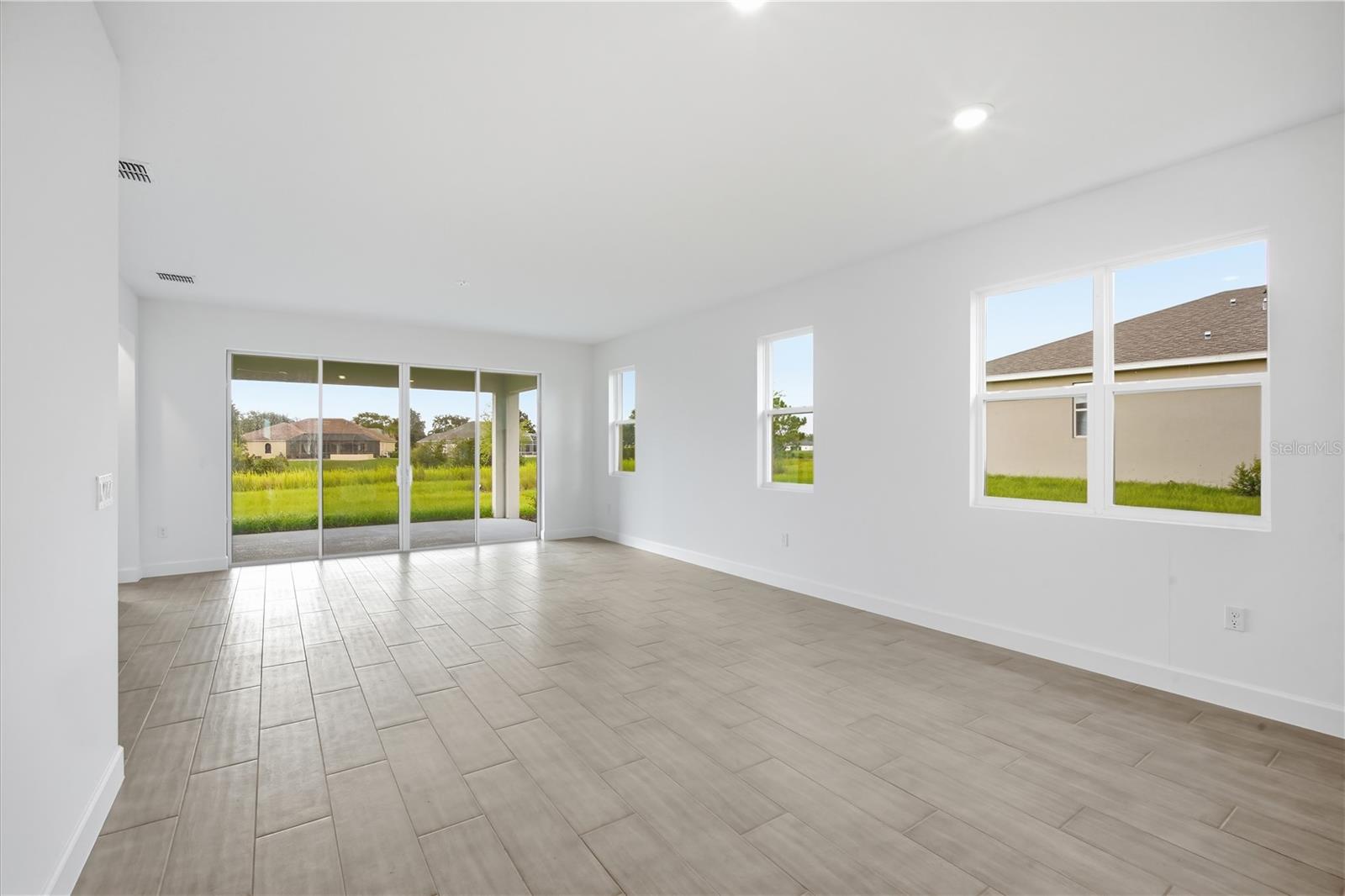 9210 PLAYERS DR, WEEKI WACHEE, FL — photo 14