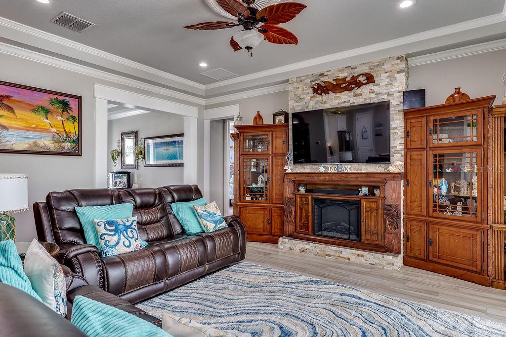 5250 RIVEREDGE DR, TITUSVILLE, FL — photo 9
