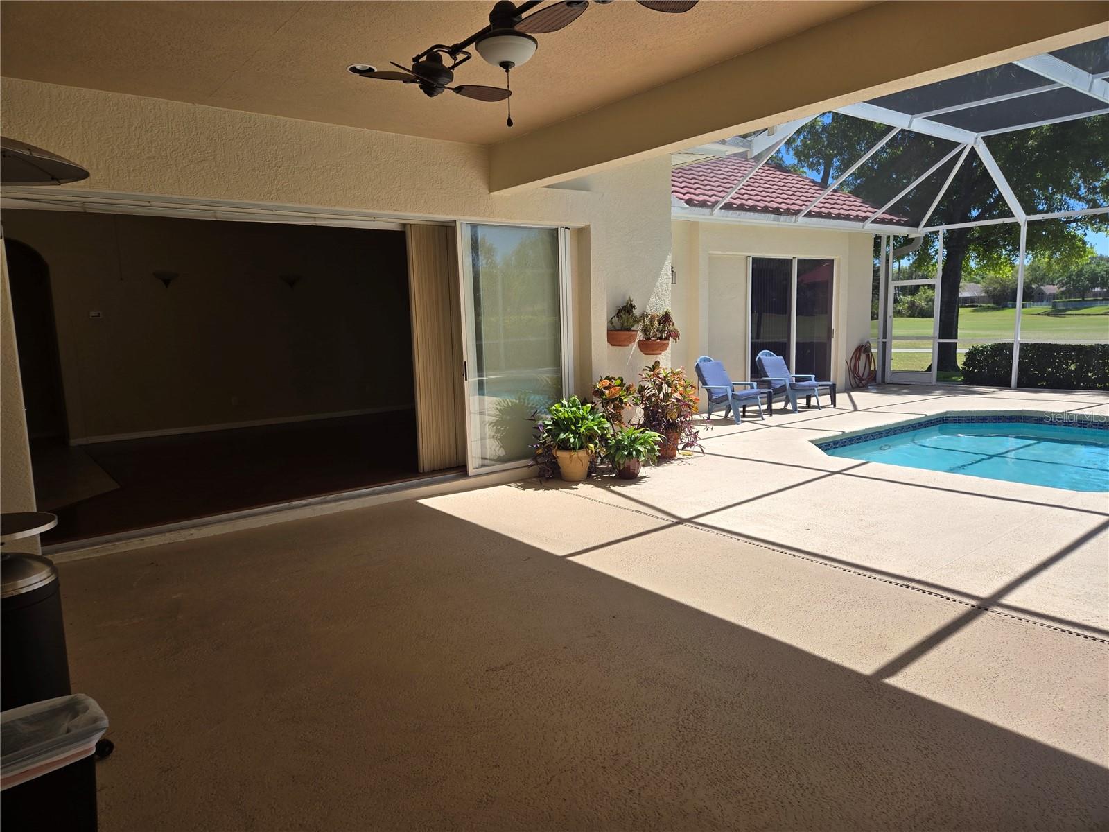 9127 WOODRIDGE RUN DR, TAMPA, FL — photo 11