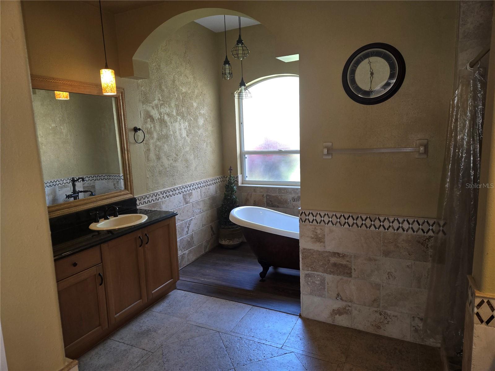 9127 WOODRIDGE RUN DR, TAMPA, FL — photo 47