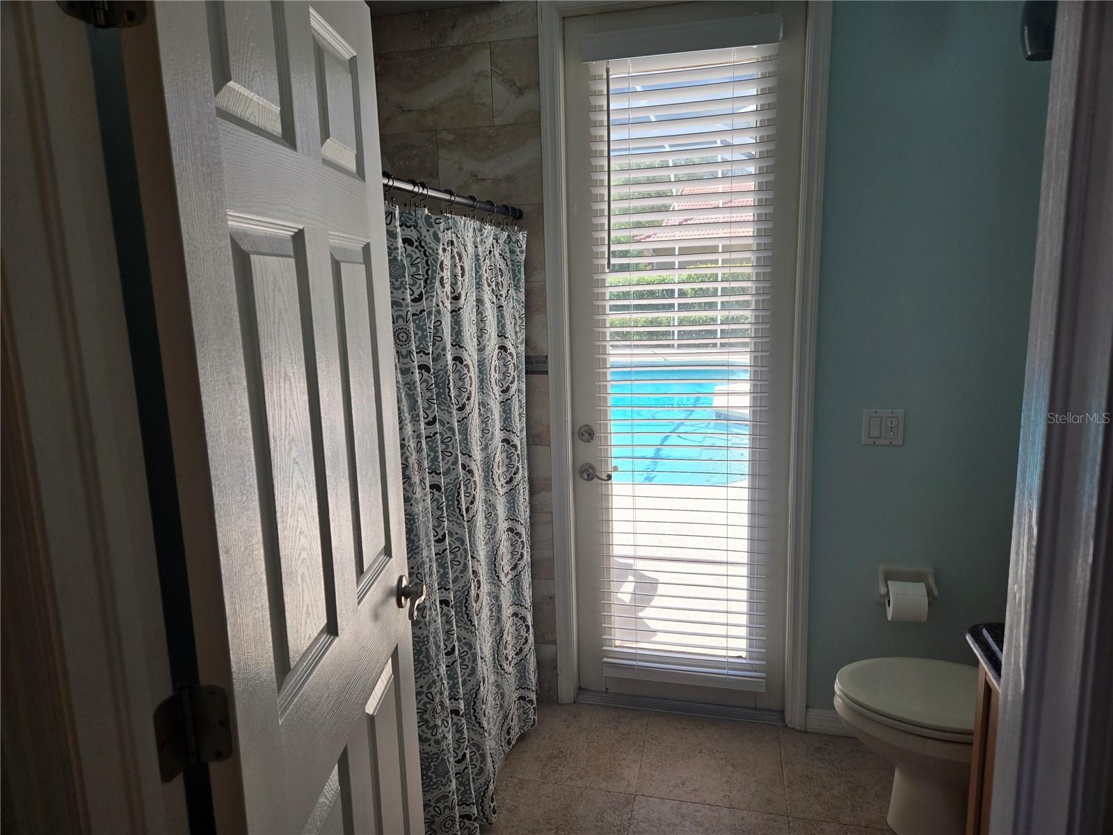 9127 WOODRIDGE RUN DR, TAMPA, FL — photo 32