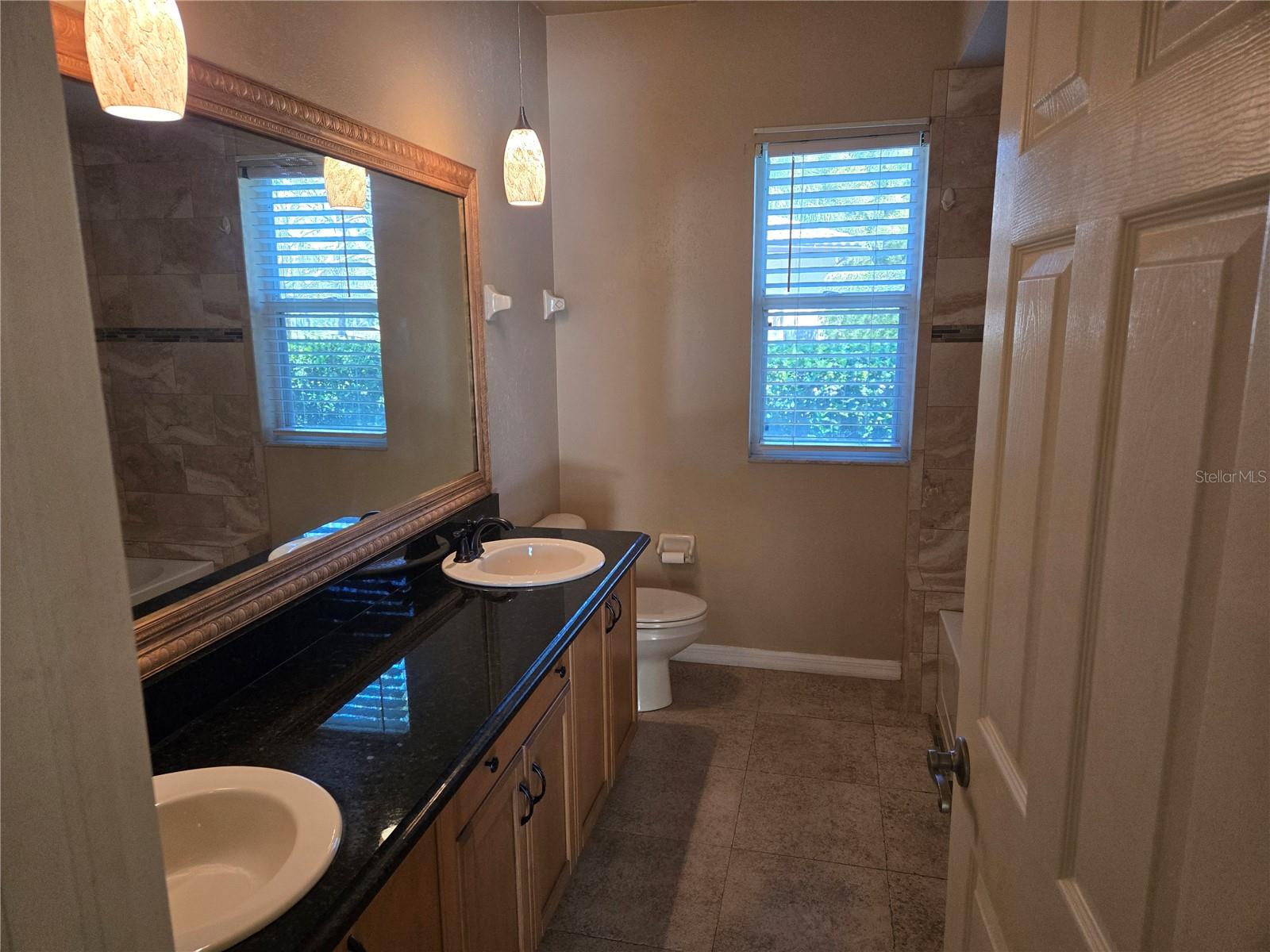 9127 WOODRIDGE RUN DR, TAMPA, FL — photo 37