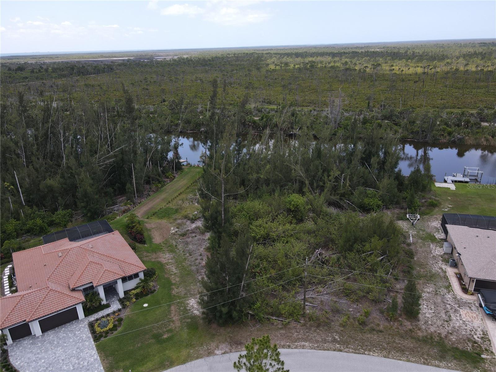 10662 KEARSARGE CIR, PORT CHARLOTTE, FL — photo 7