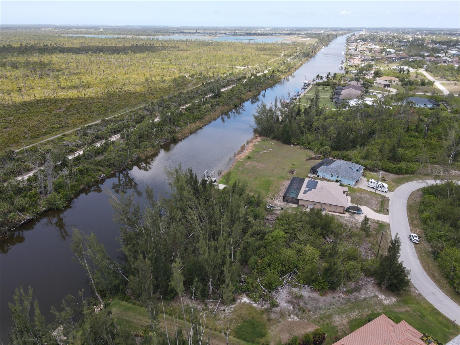10662 KEARSARGE CIR, PORT CHARLOTTE, FL — photo 21