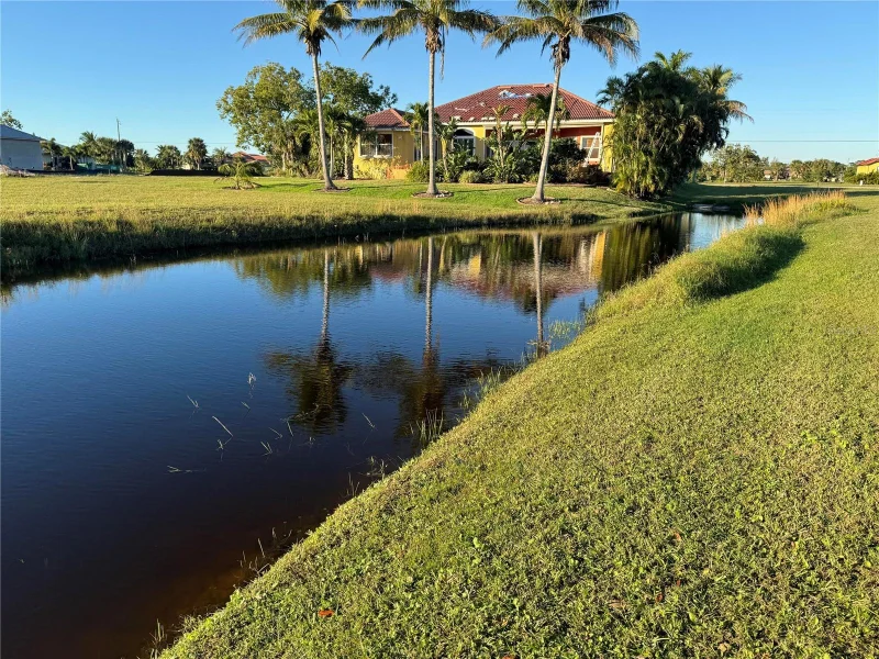 17245 CAPE HORN BLVD, PUNTA GORDA, FL