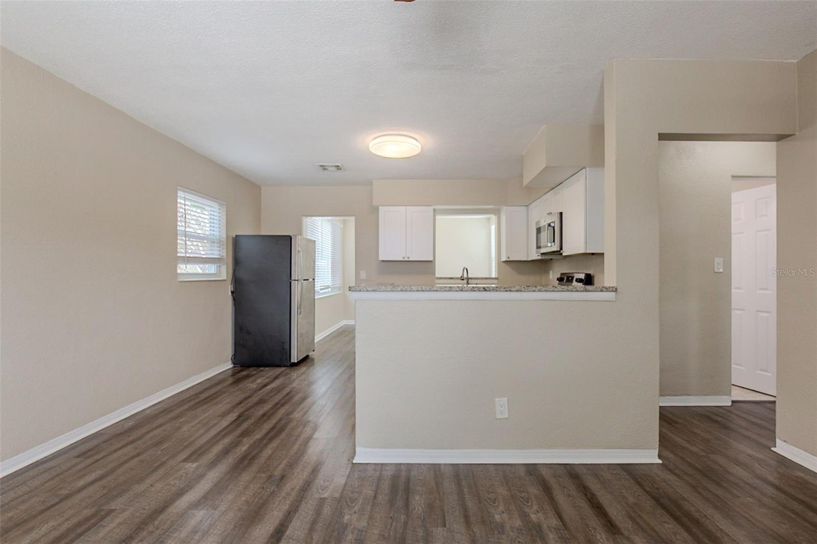 4111 13TH AVE S, ST PETERSBURG, FL — photo 6