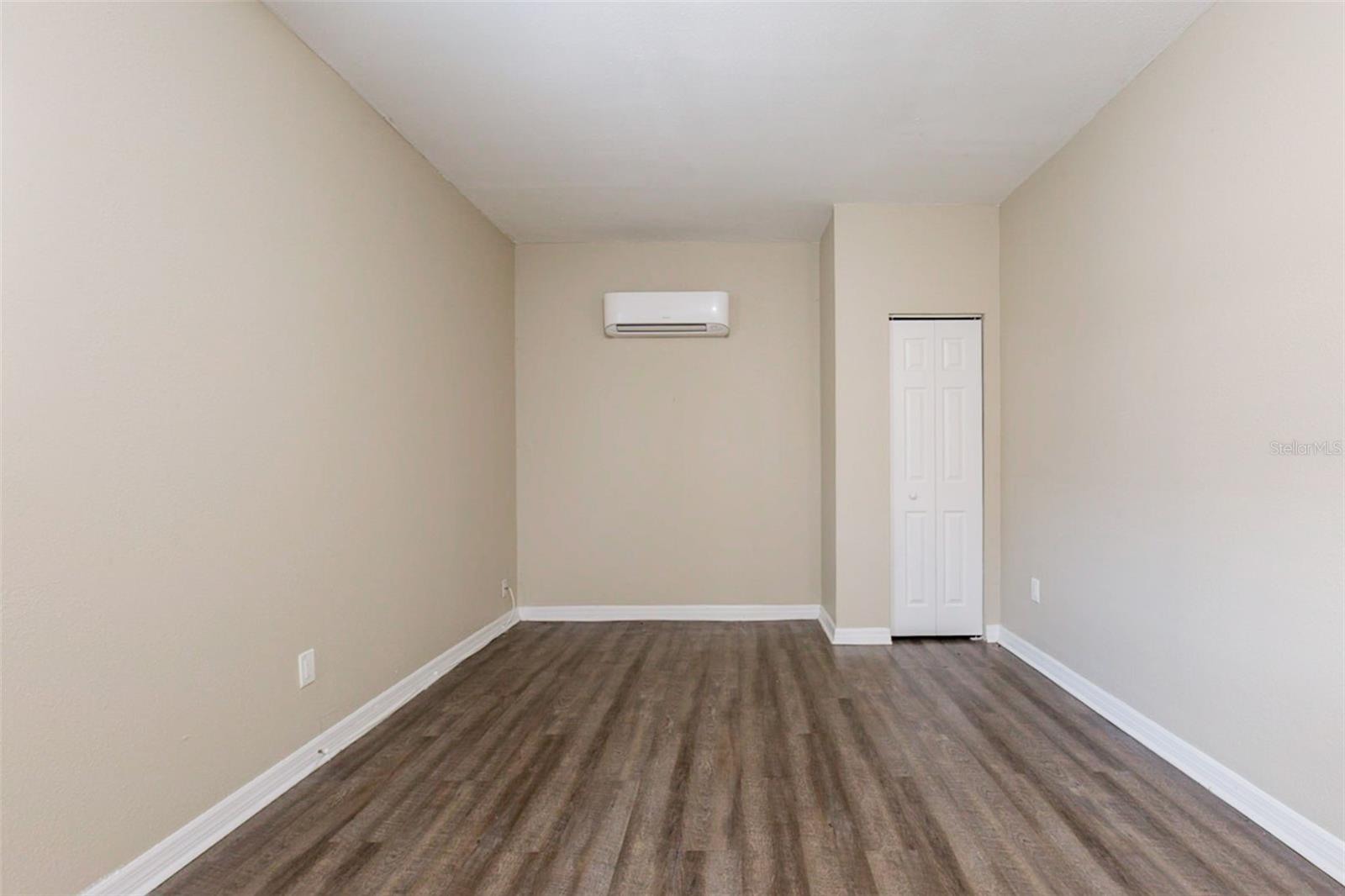 4111 13TH AVE S, ST PETERSBURG, FL — photo 24