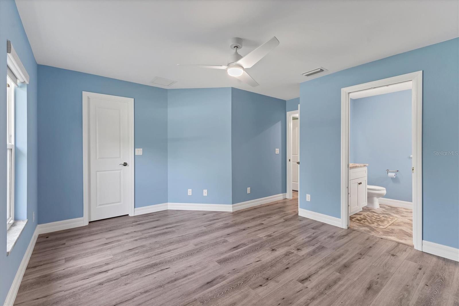 352 GLENWOOD AVE, OSPREY, FL — photo 15