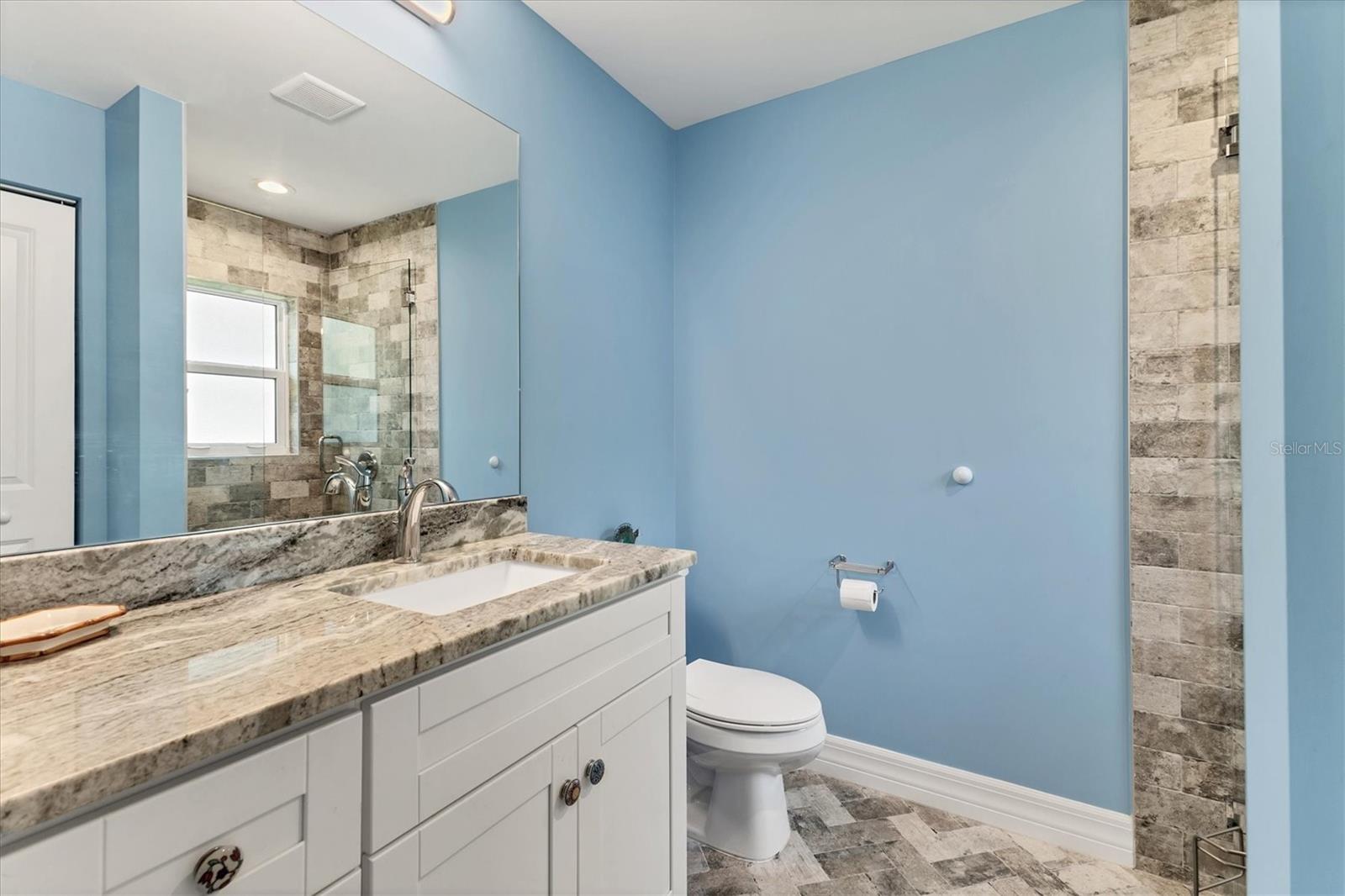 352 GLENWOOD AVE, OSPREY, FL — photo 16