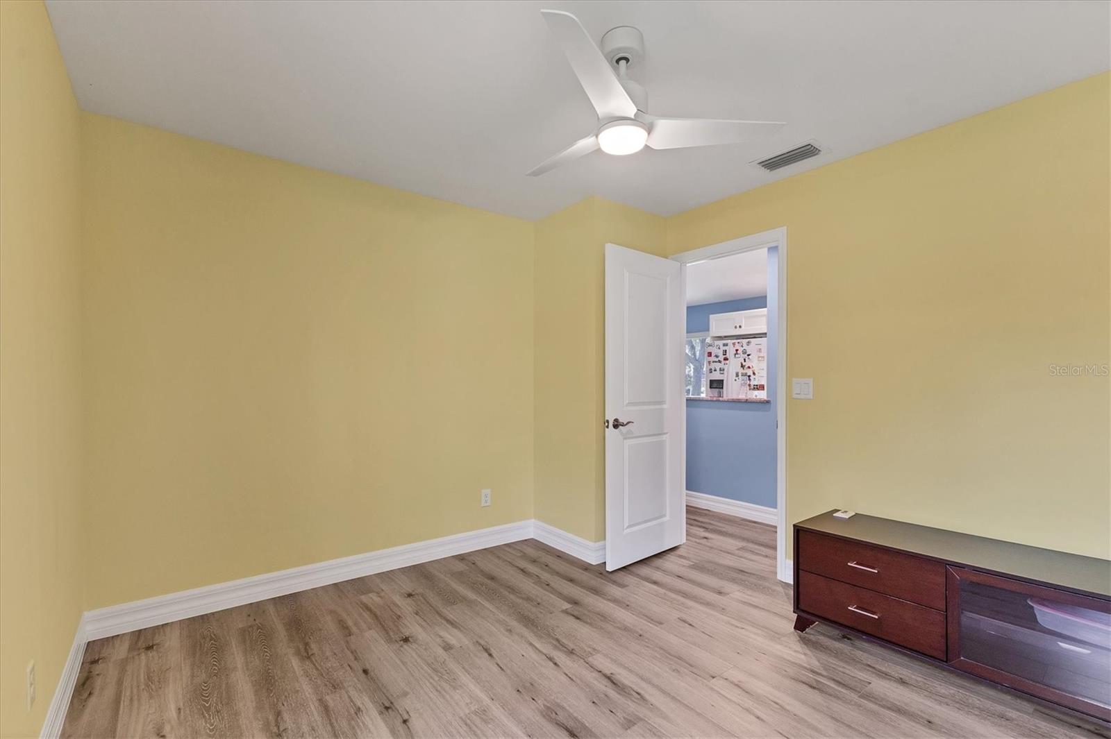 352 GLENWOOD AVE, OSPREY, FL — photo 22