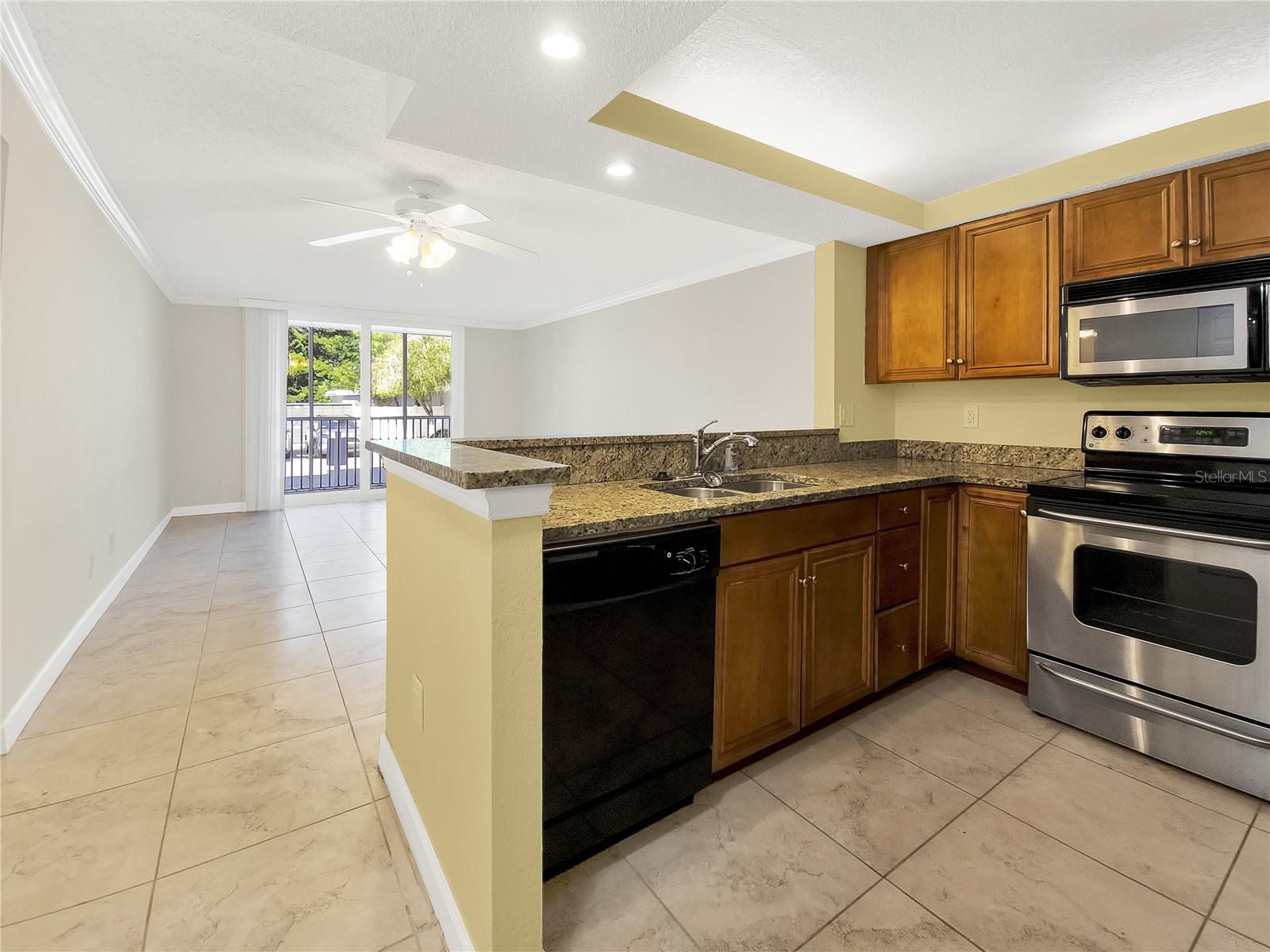 2700 COCONUT BAY LN #419, SARASOTA, FL — photo 4