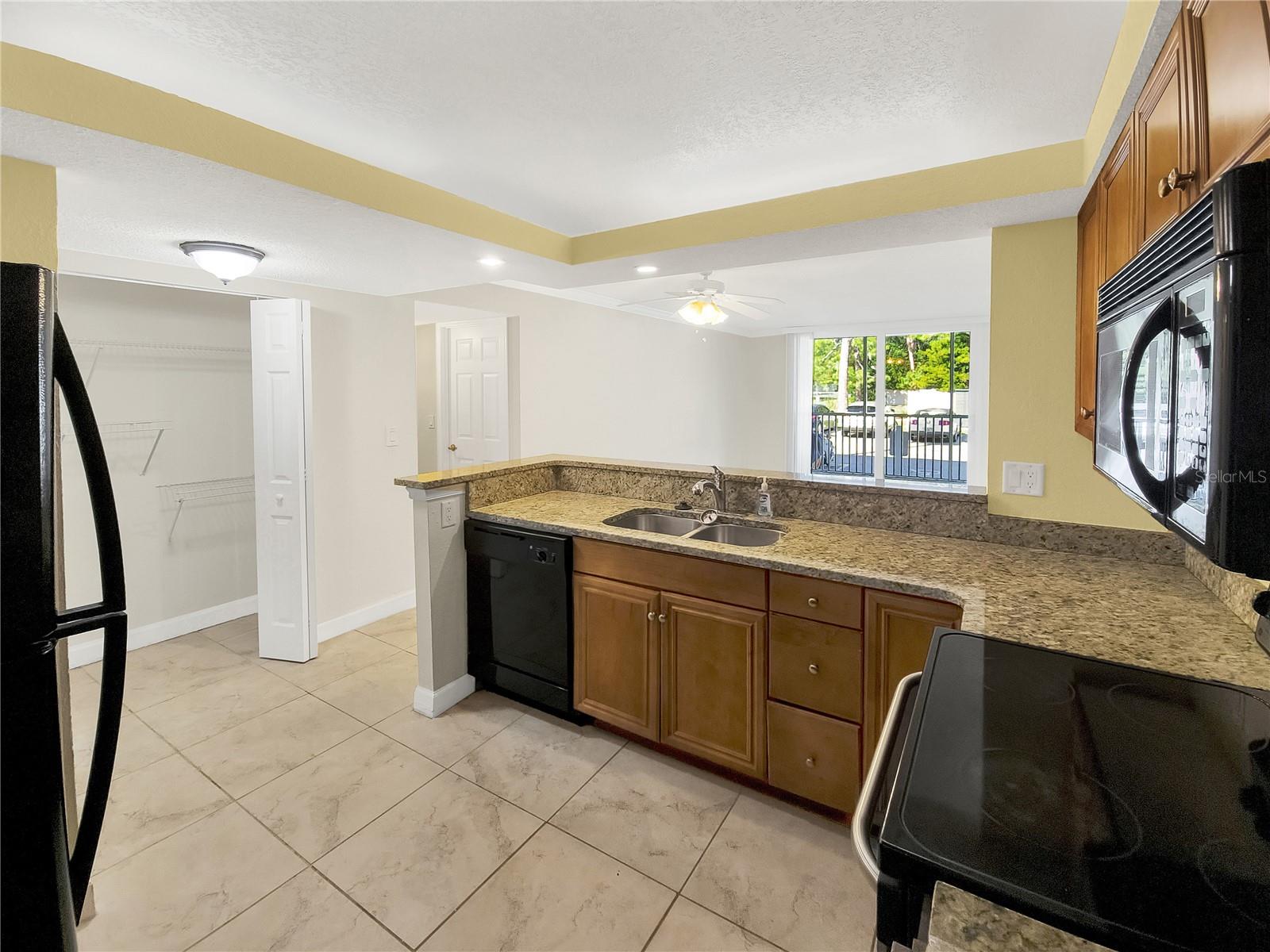2700 COCONUT BAY LN #419, SARASOTA, FL — photo 17