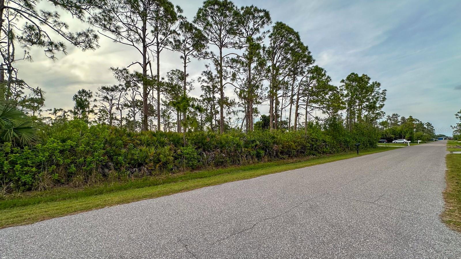 5263 ELLSWORTH TER, PORT CHARLOTTE, FL — photo 24
