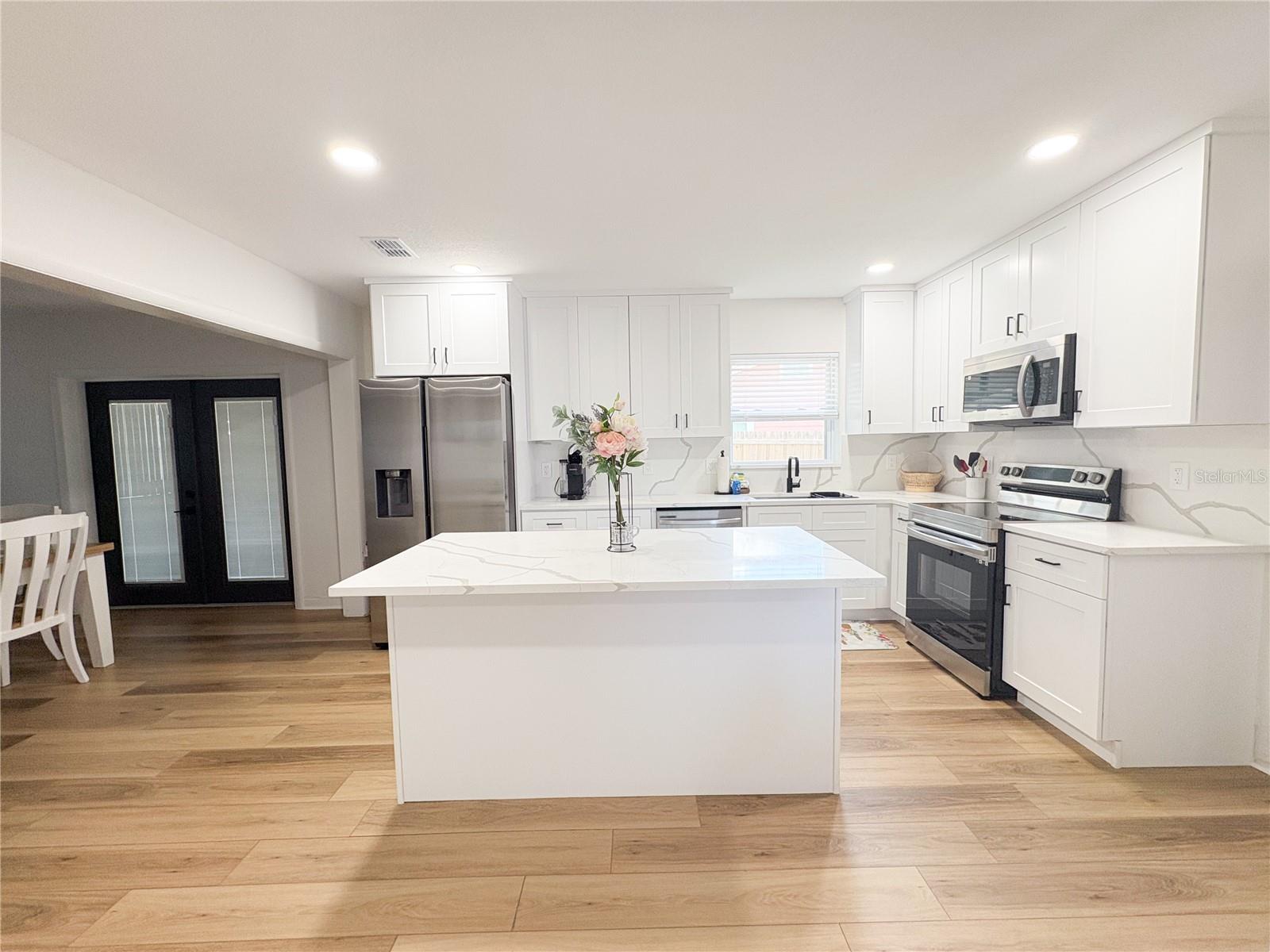 3054 ADRIAN AVE, LARGO, FL — photo 8